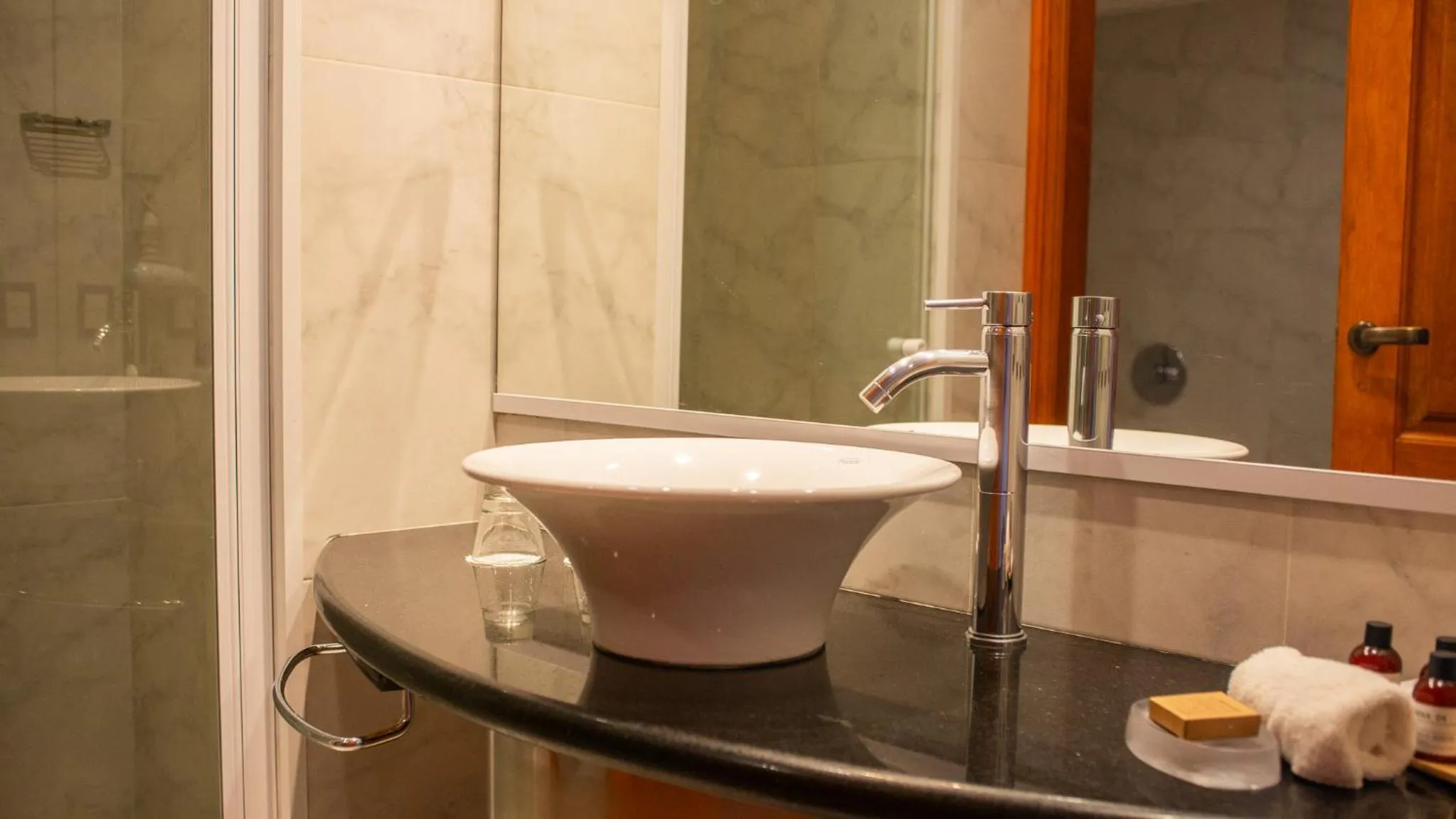 Junior Suite in Alma Del Lago Suites & Spa