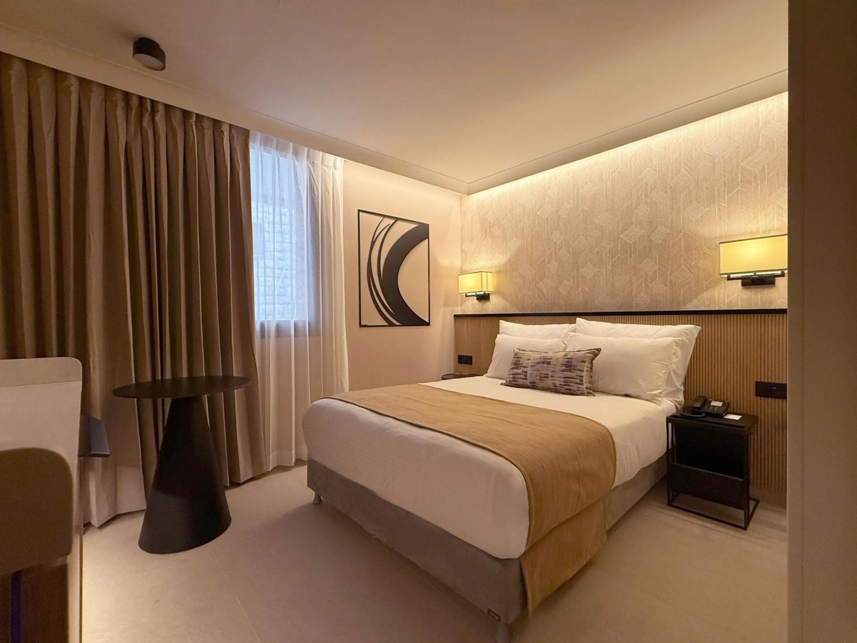 Deluxe  Room - single occupancy in Caesar Premier Jerusalem Hotel