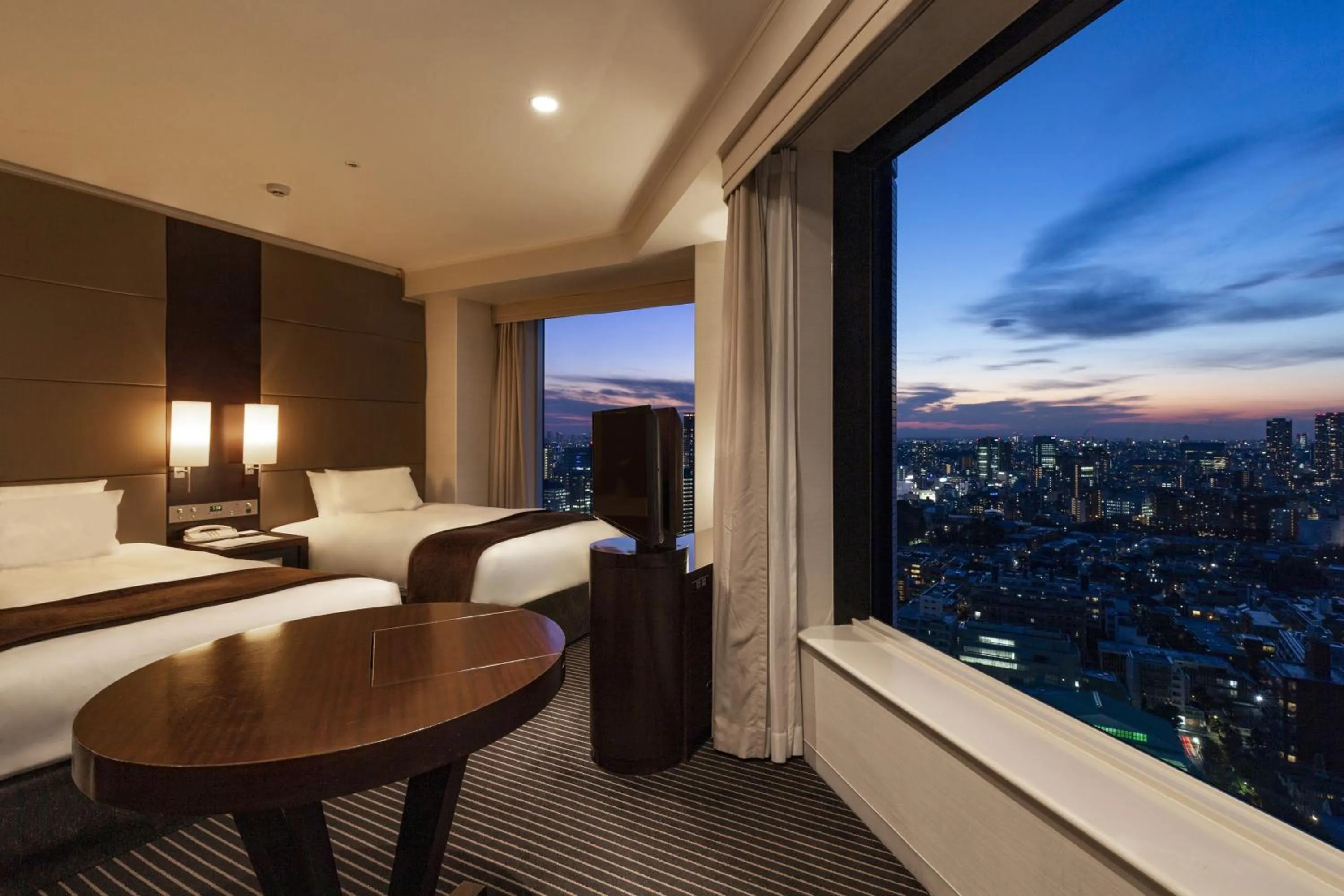 Main Tower 35th-36th Floor Premier Corner Twin Room - Non-Smoking in Shinagawa Prince Hotel