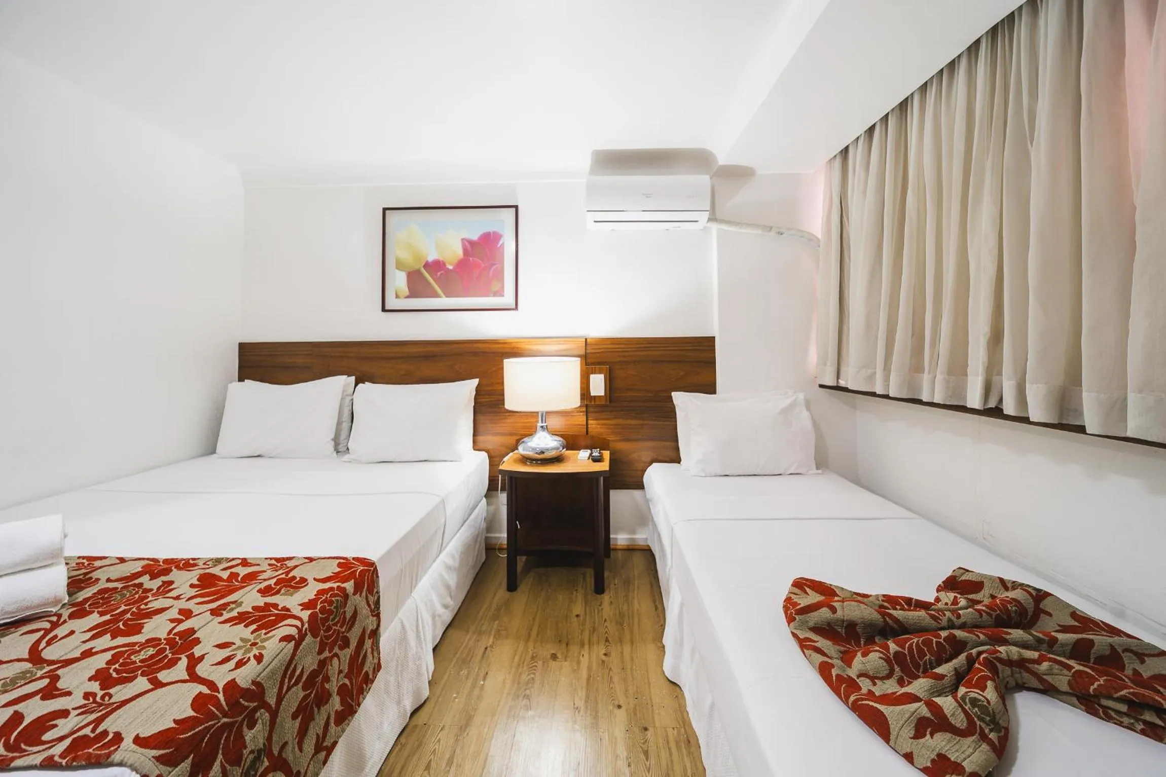 Quadruple Room in Hotel Dan Inn Curitiba Centro By Nacional Inn