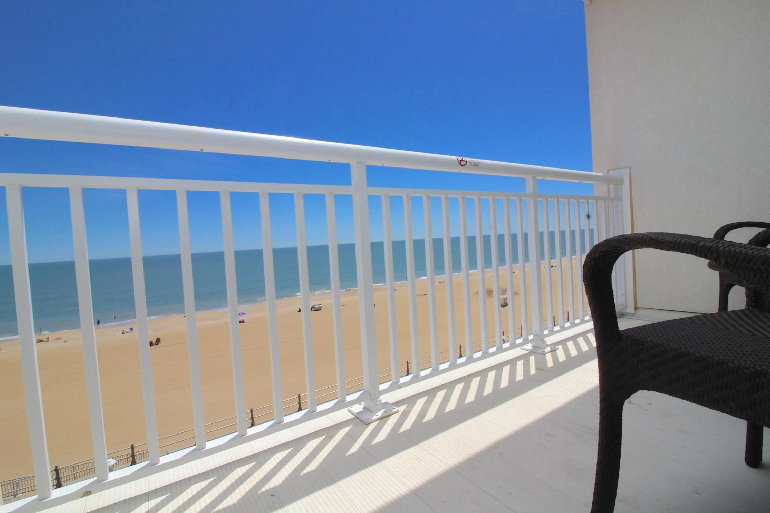 Suite with Balcony in Ocean Sands Resort, Oceanfront, Virginia Beach by Vacatia