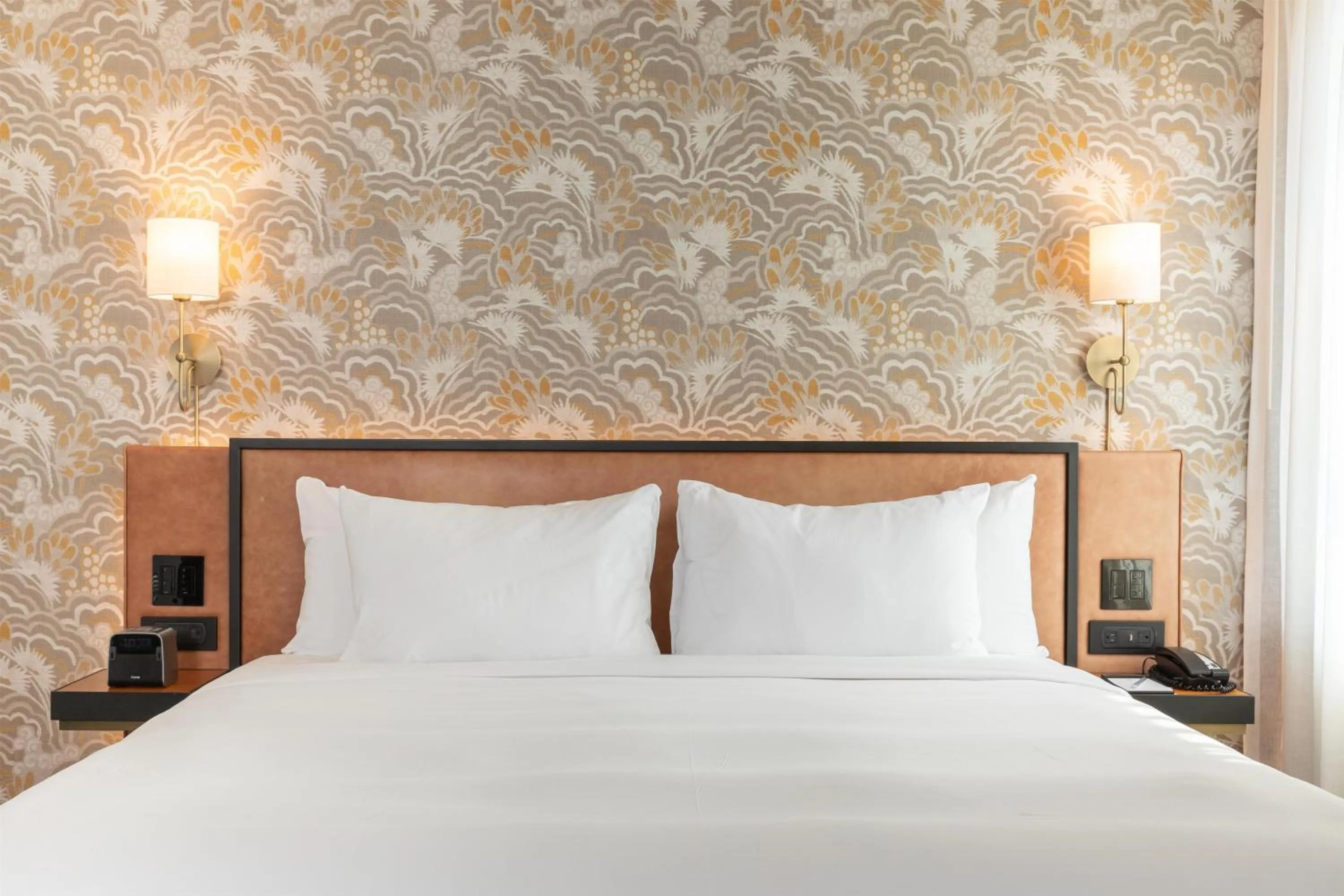 Premium King Room in Holston House Nashville, in The Unbound Collection by Hyatt