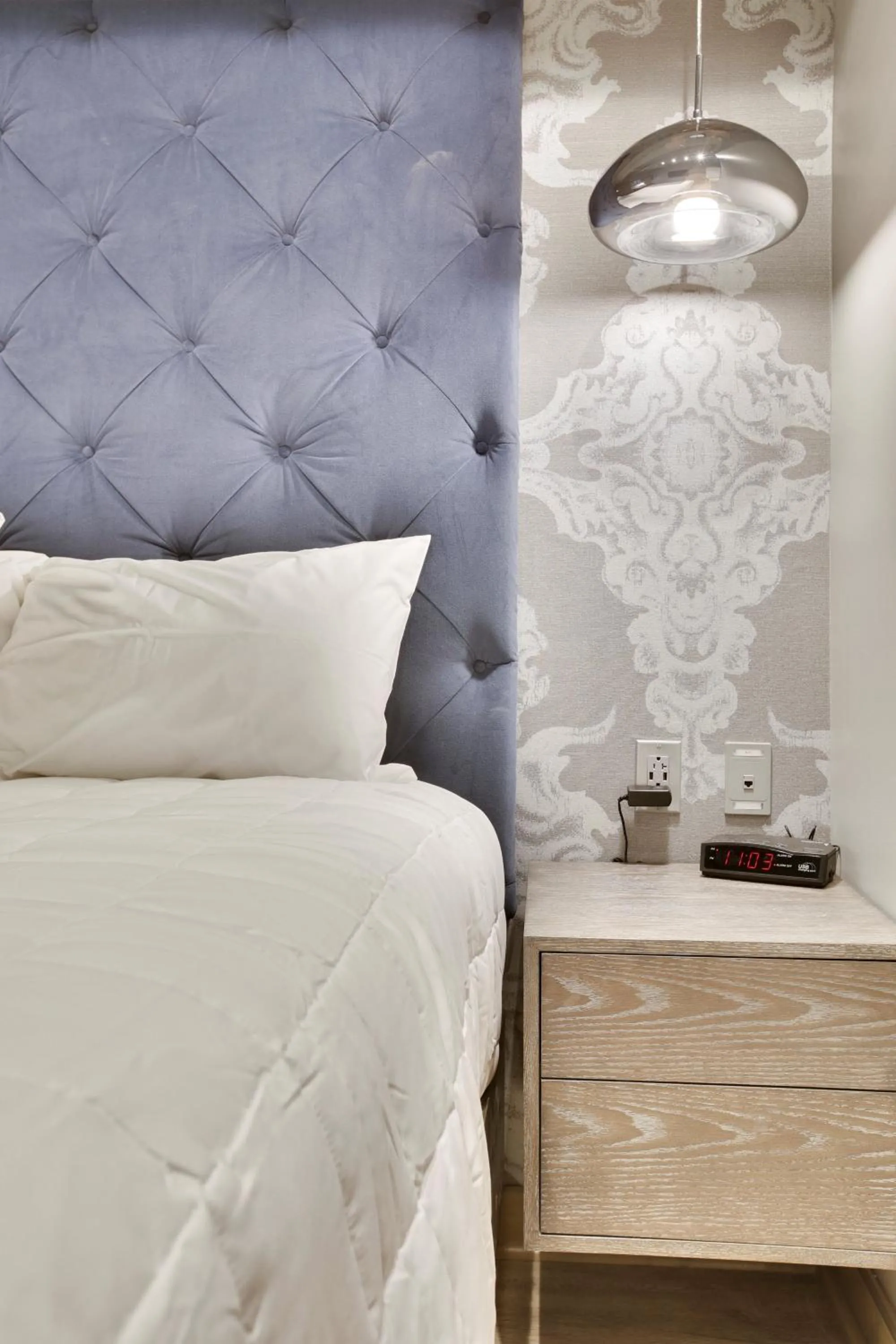 One-Bedroom Apartment in Etage Executive Living