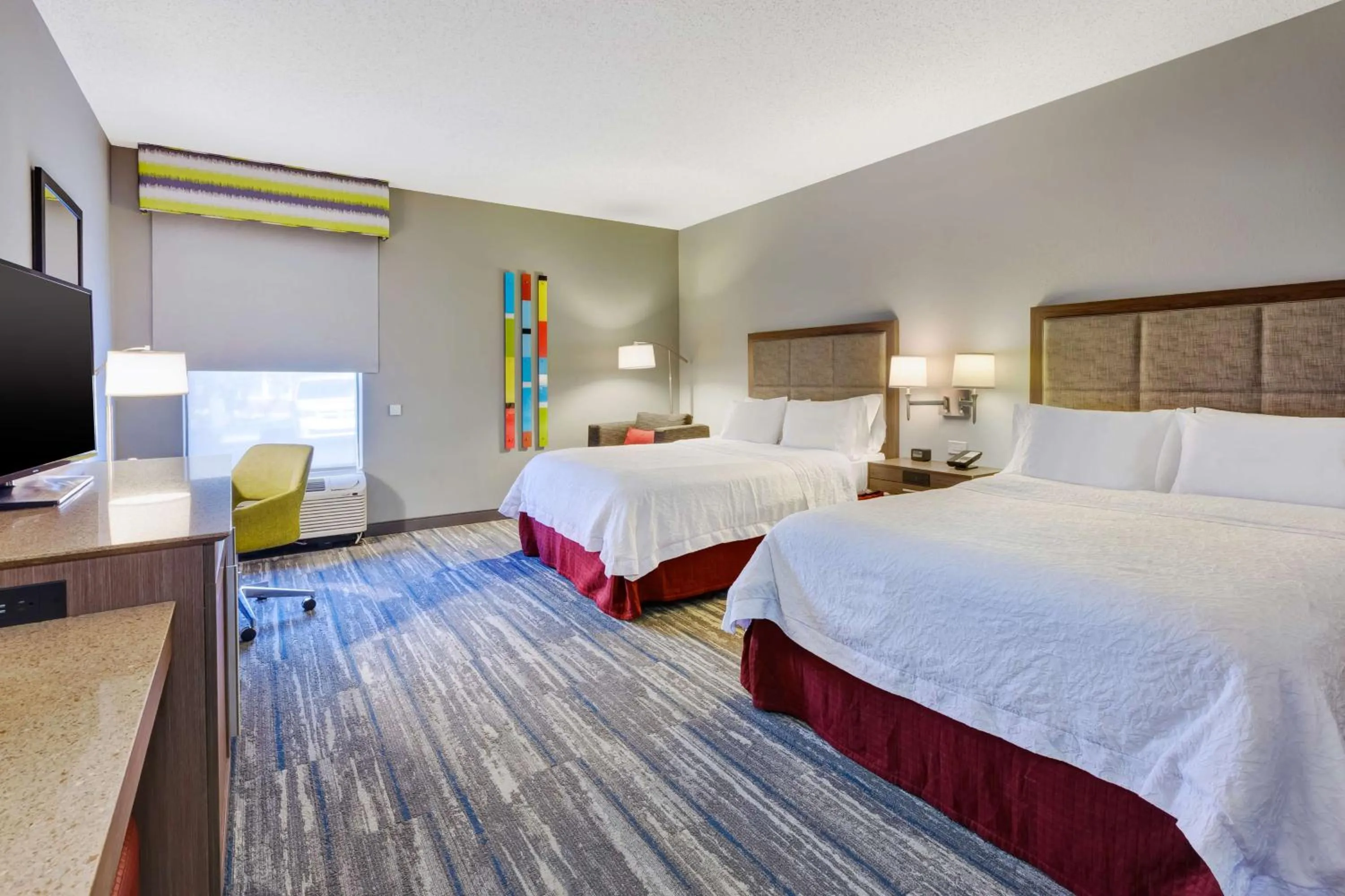 Queen Room with Two Queen Beds - Non-Smoking in Hampton Inn Cincinnati Airport-North