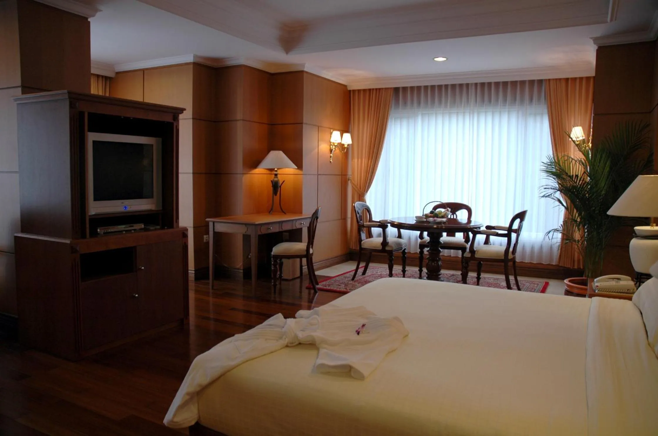 Family Suite in Royal Senyiur Hotel