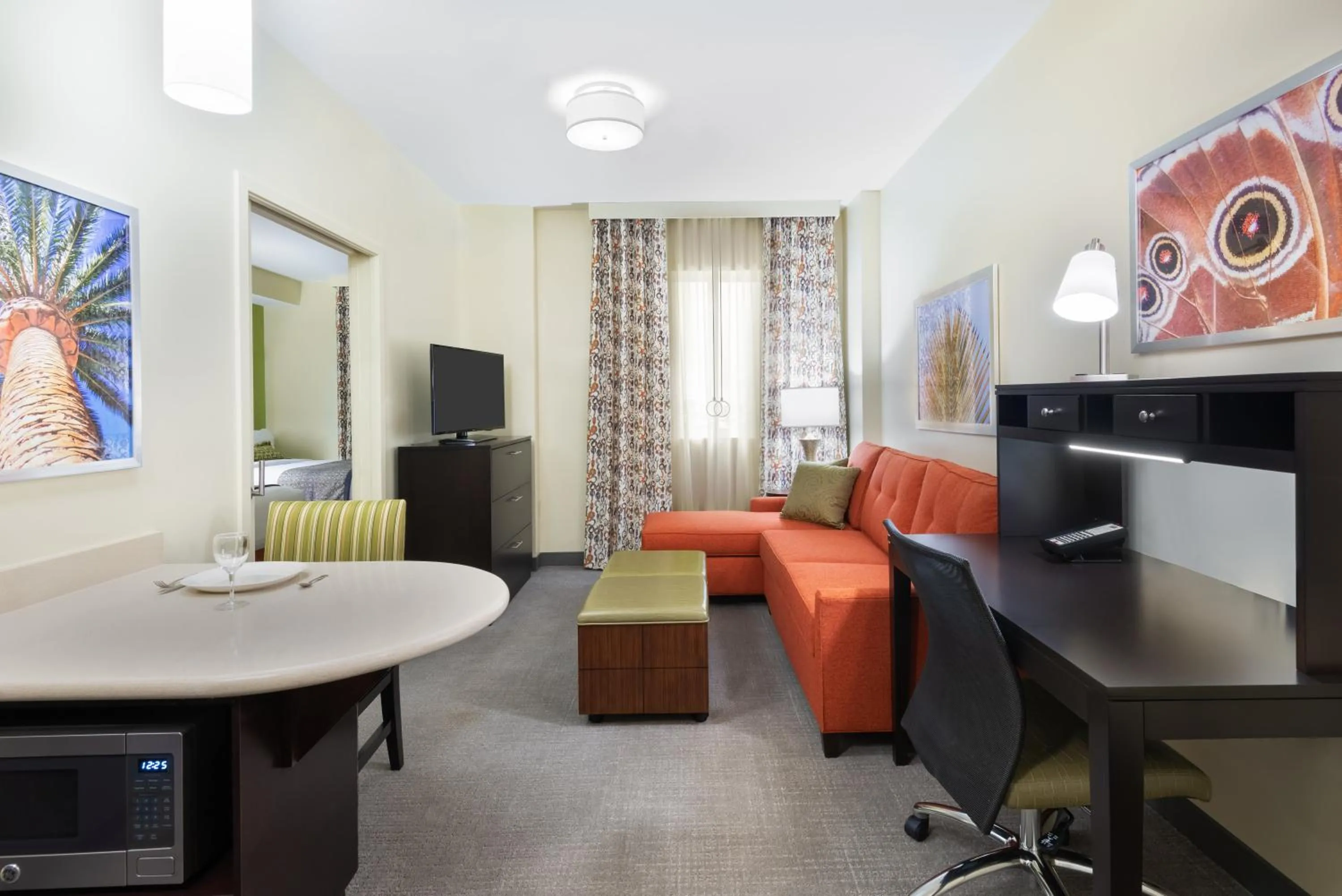 Queen Suite with Two Queen Beds and Mobility Accessible Bathtub - Non-Smoking in Staybridge Suites - Miami International Airport by IHG