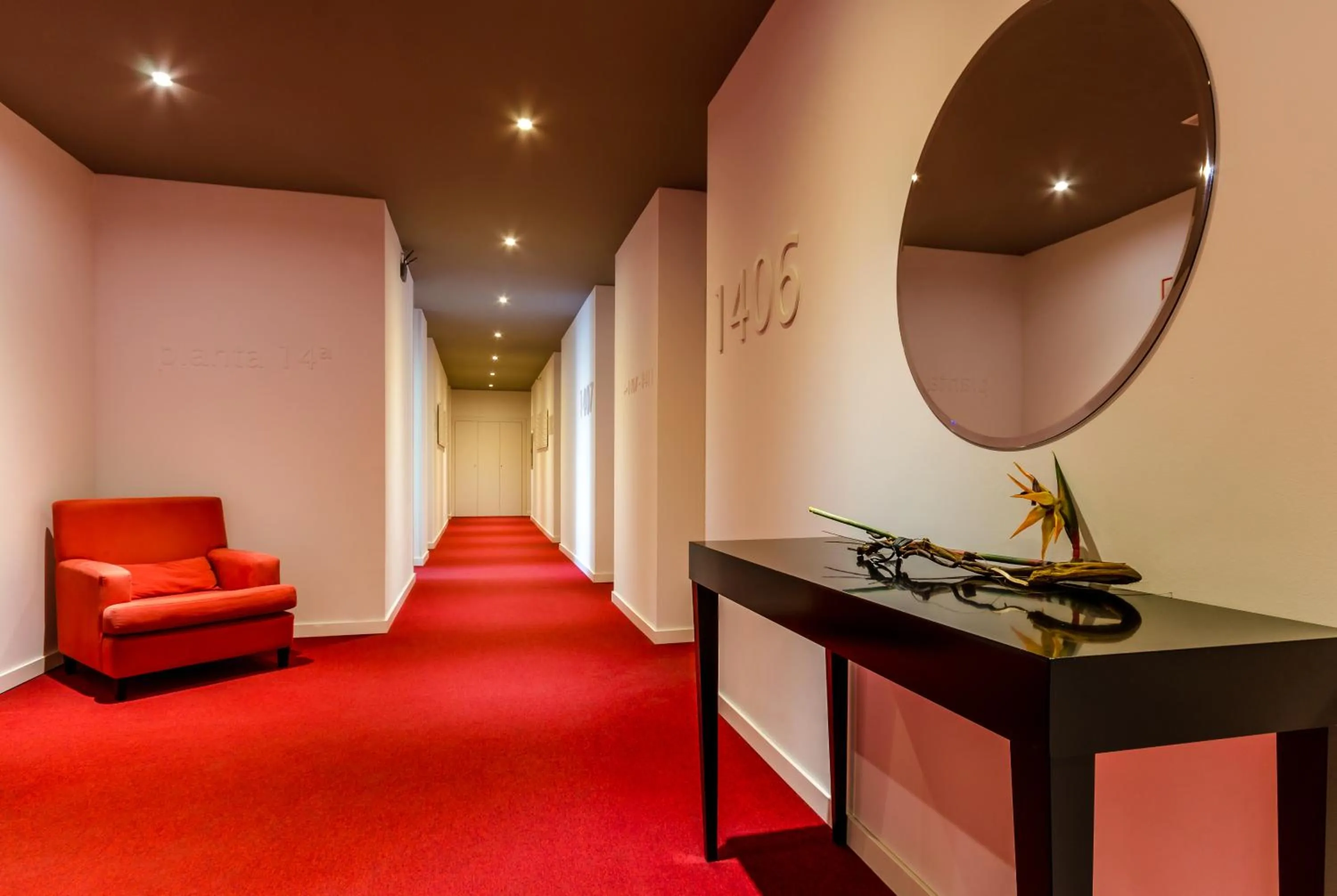 Twin Room with Extra Bed in YIT Vía Sevilla Mairena