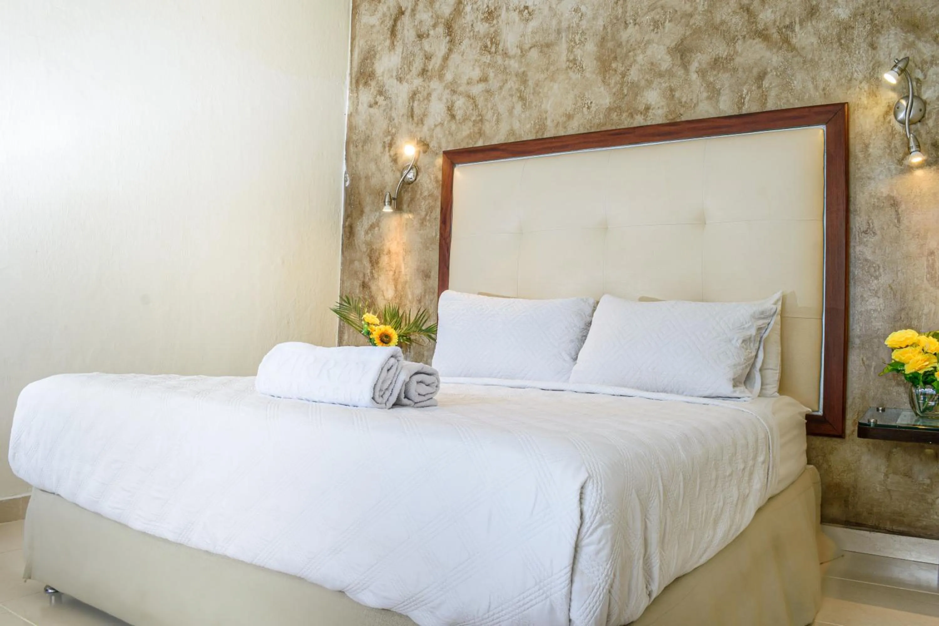 Superior Triple Room in Hotel Virrey Cartagena