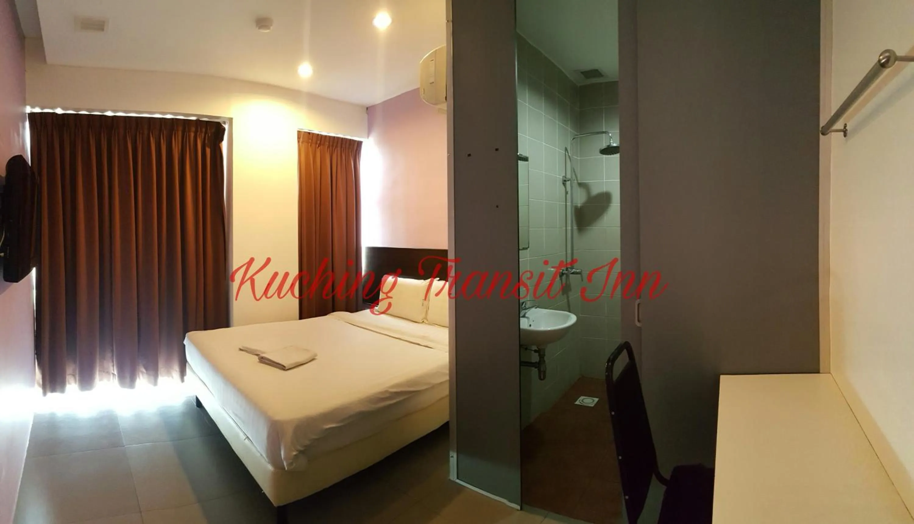 Double Room (with window) in Kuching Transit Inn