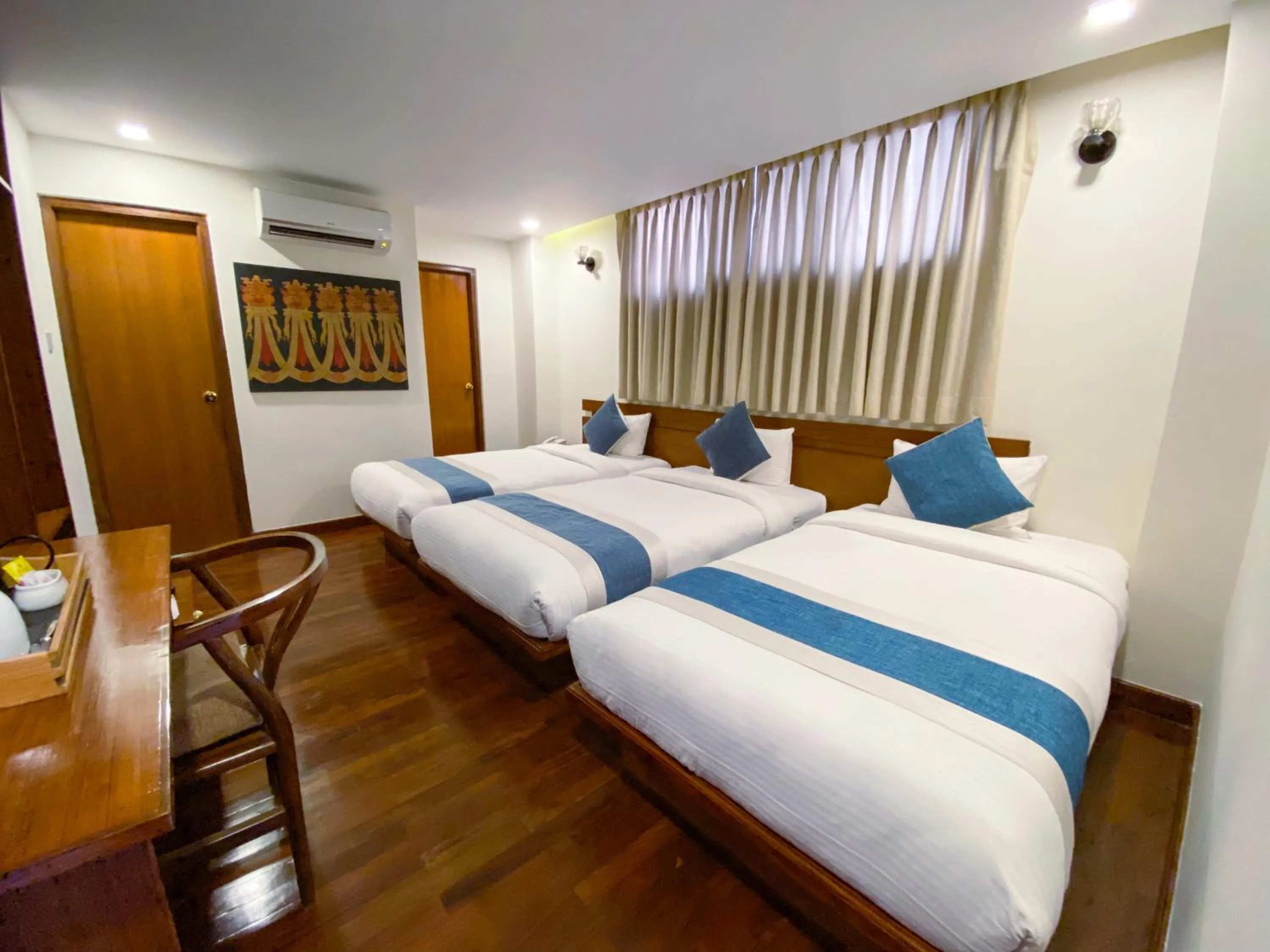 Deluxe Triple Room - single occupancy in Timber House by Tara Group