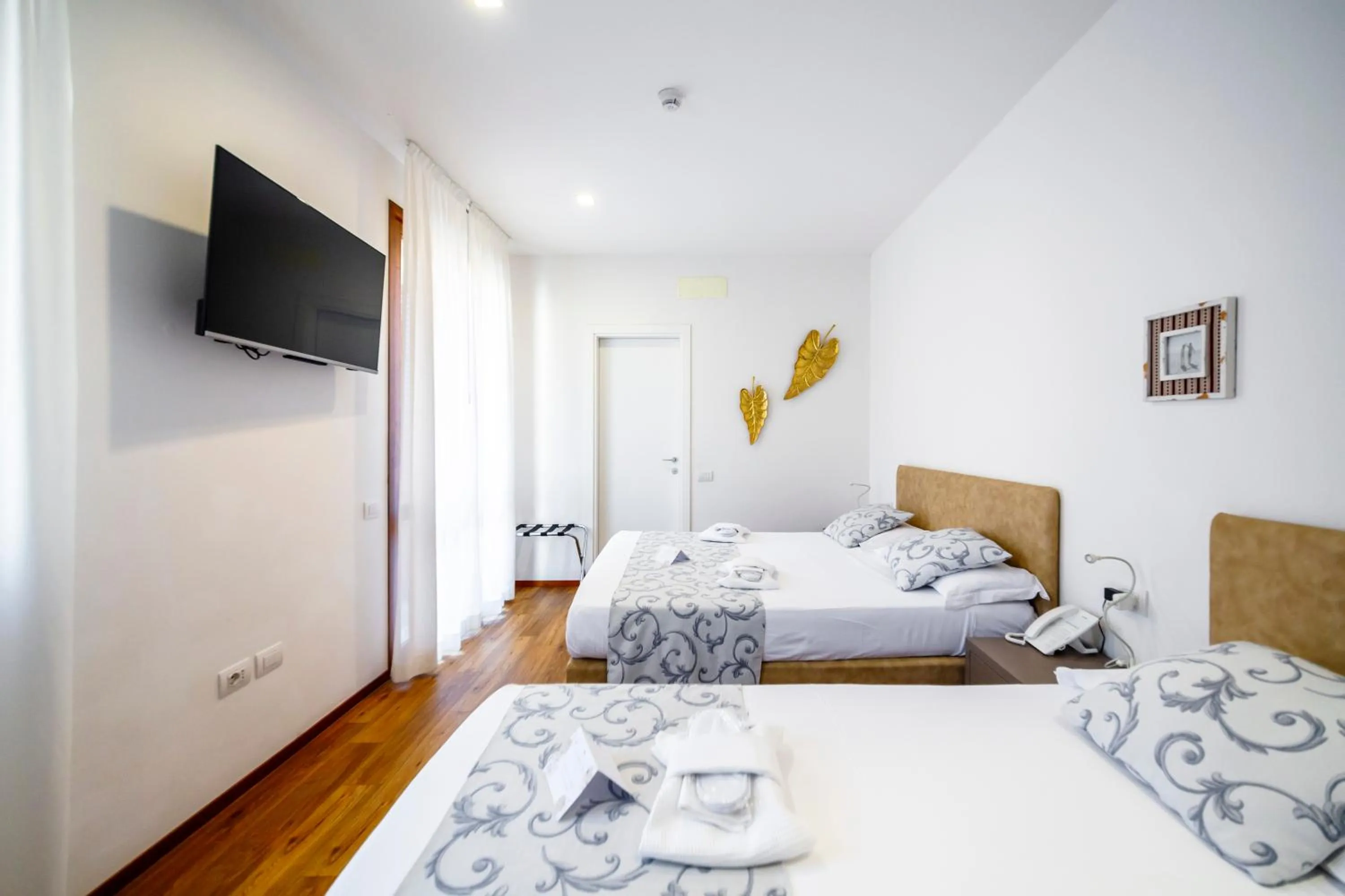 Standard Triple Room in Albergo La Rocca