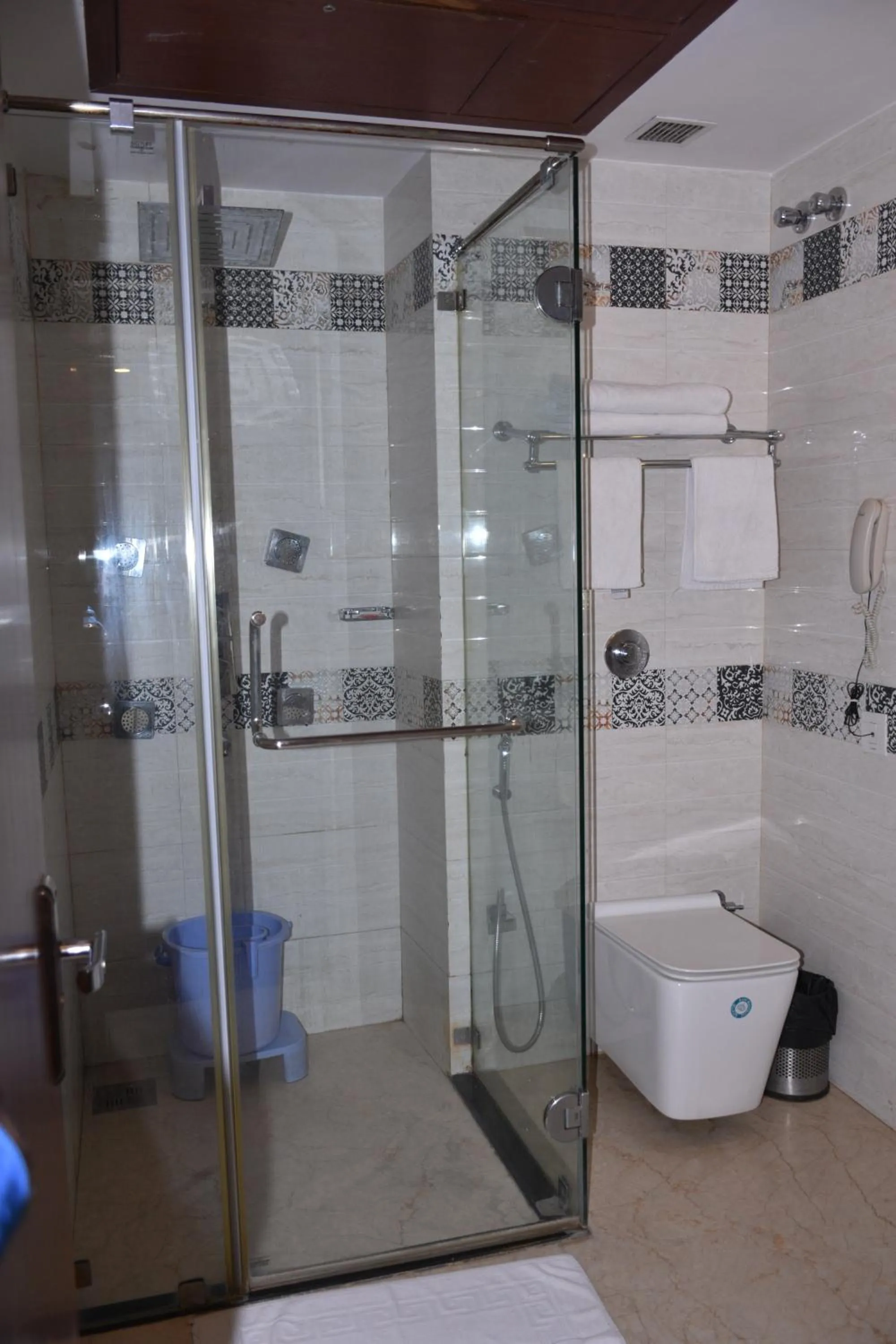 Deluxe Room in Hotel Meadows