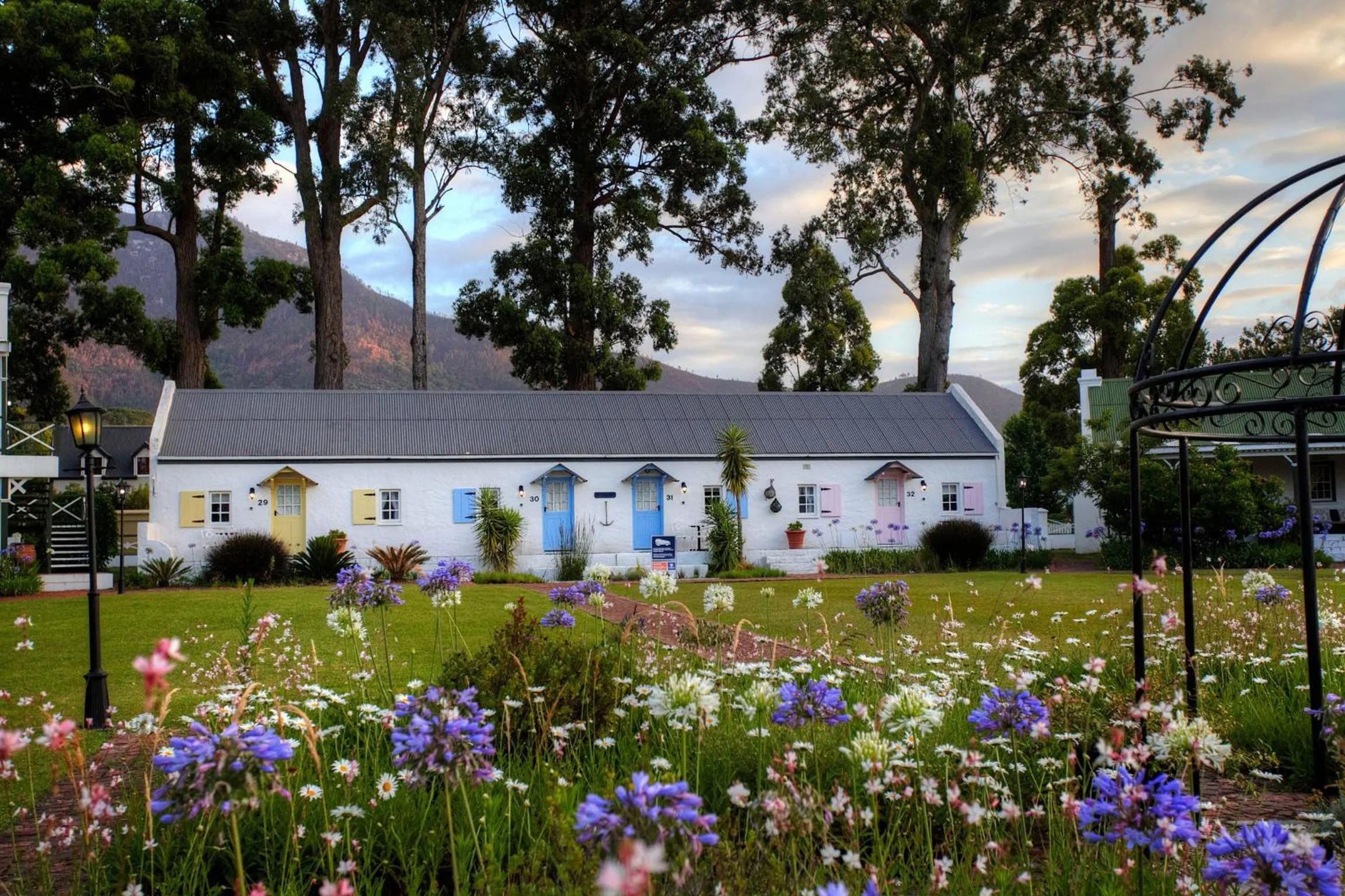  Double Room - single occupancy in Tsitsikamma Village Inn