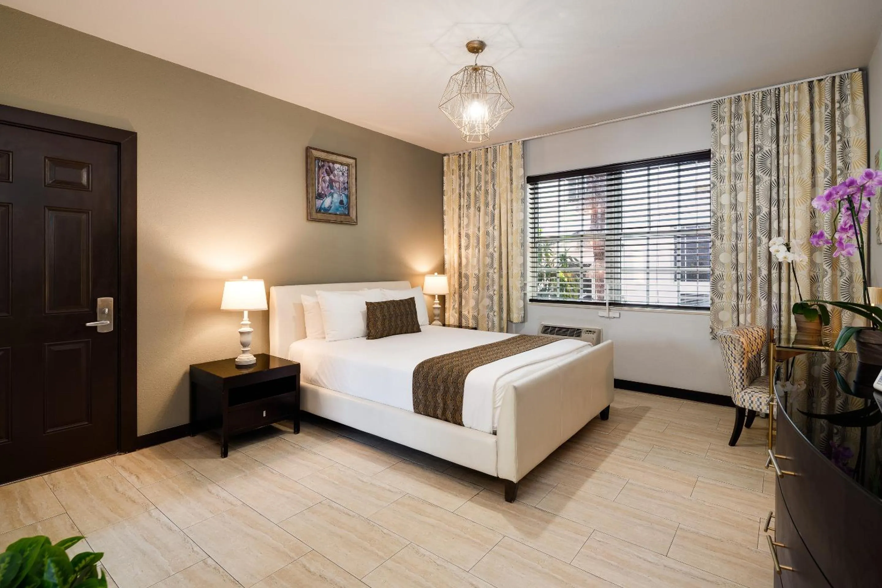 Studio Queen in Tradewinds Apartment Hotel Miami Beach