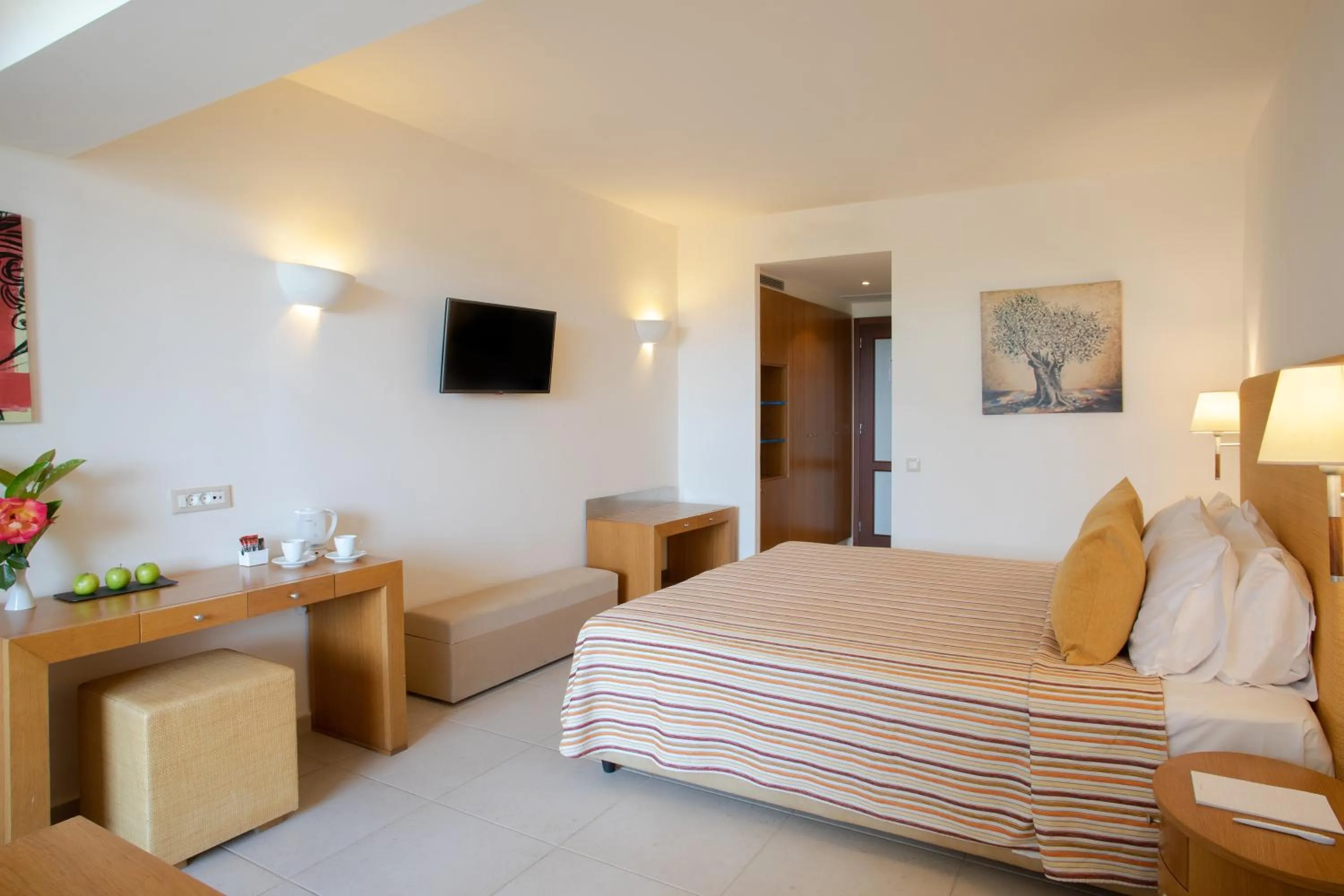 Double Room with Garden View in Blue Sea Beach Affiliated By Melia