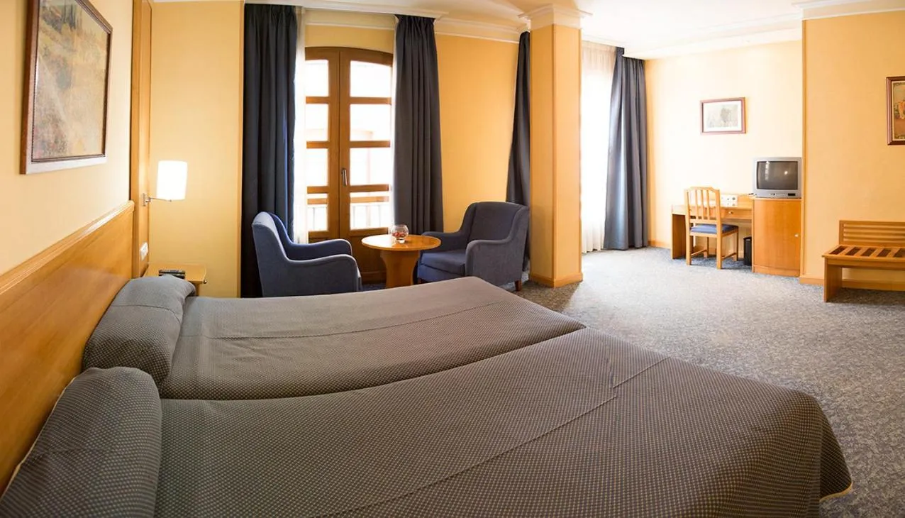 Superior Double Room in Crisol Almería