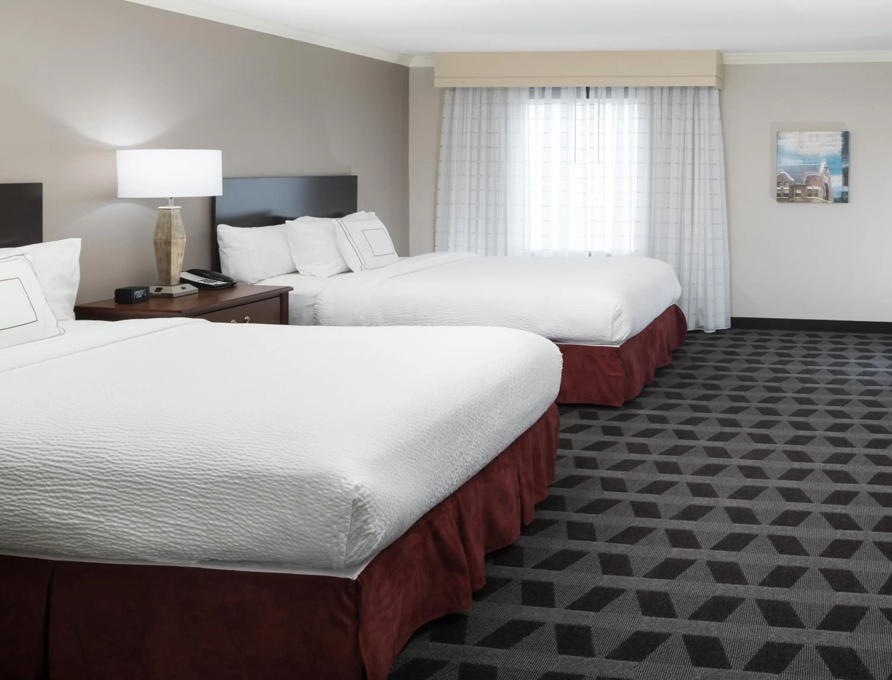 Studio Double Suite - Mobility/Hearing Accessible with Tub in TownePlace Suites Fort Worth Downtown