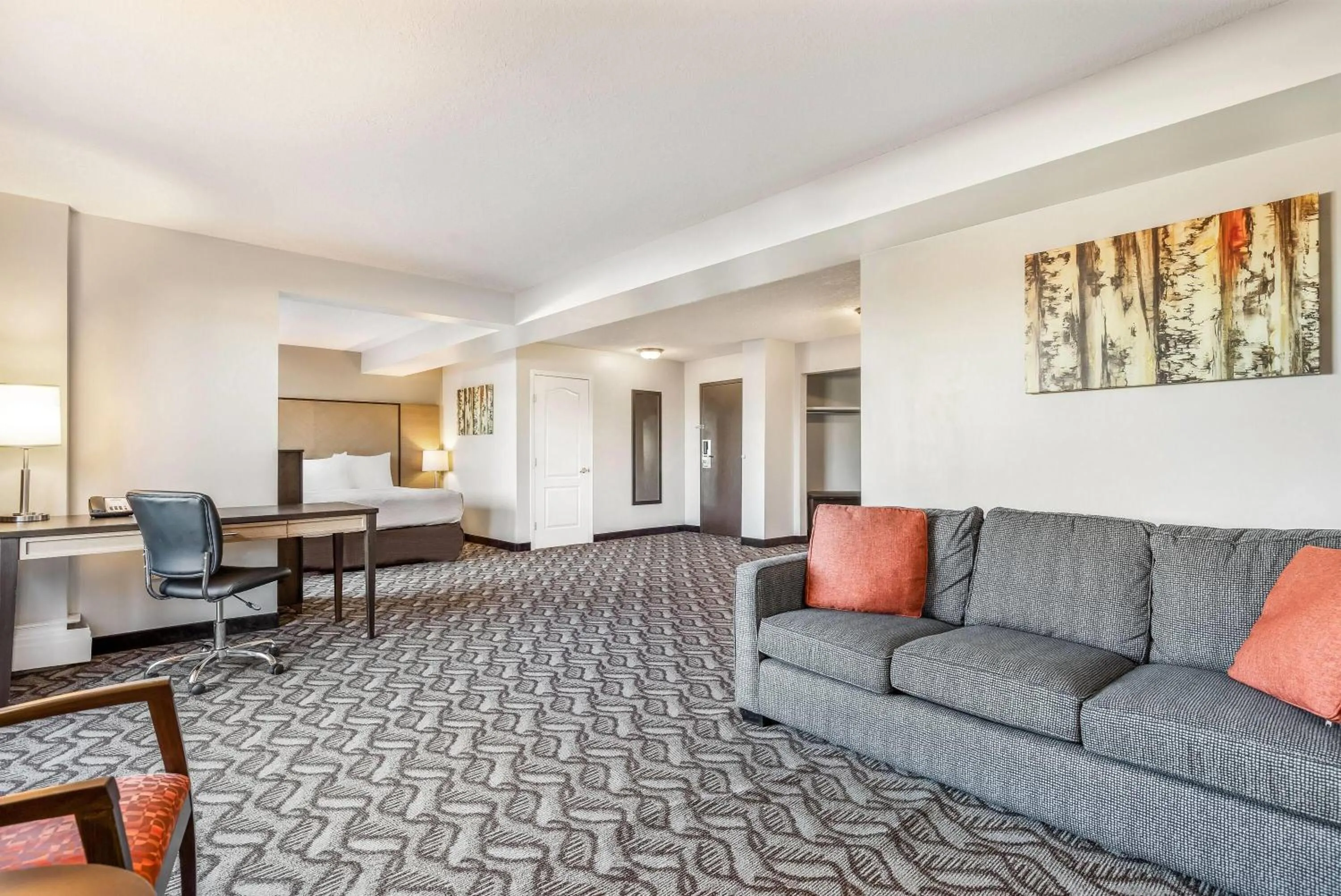 King Studio Suite with Balcony - Non-Smoking in Days Inn by Wyndham Airdrie