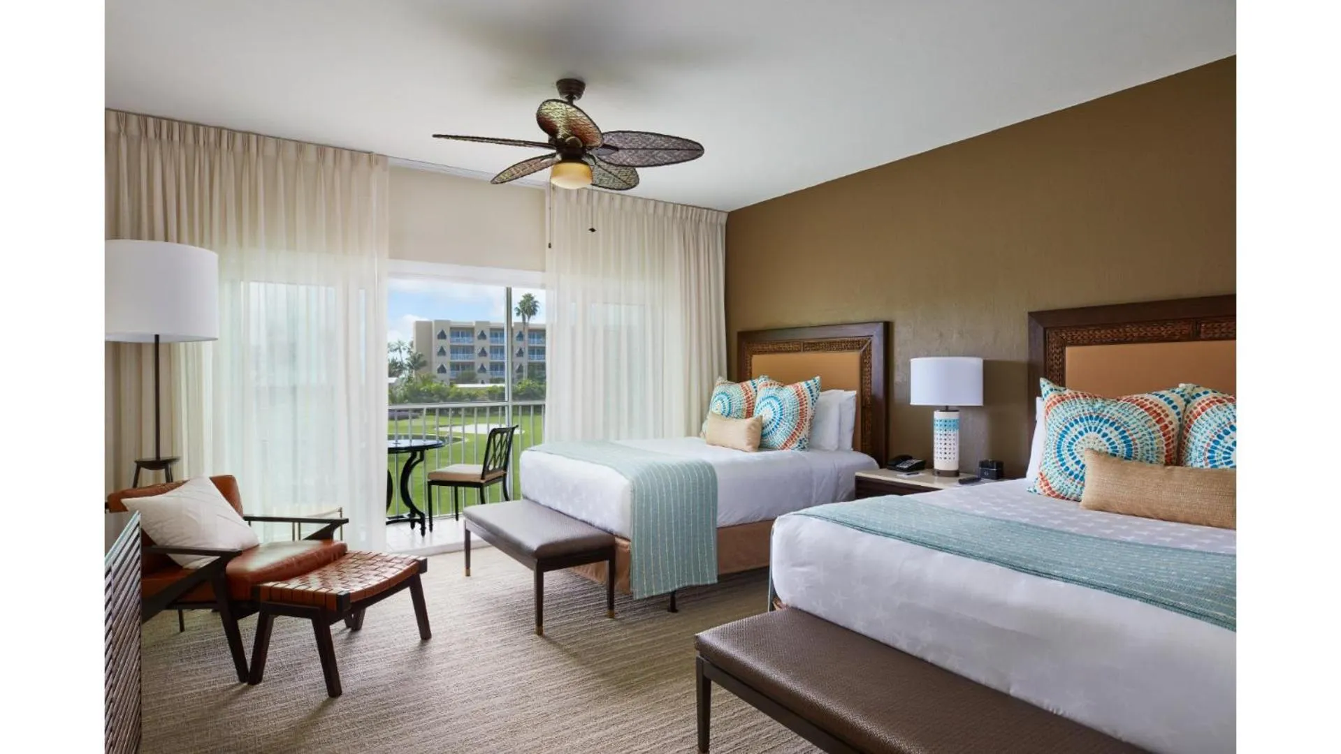 Golf Course Double Queen Guestroom in Cheeca Lodge & Spa