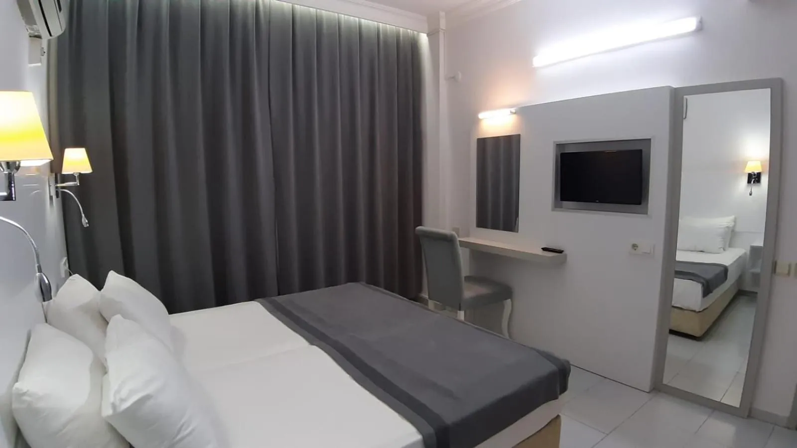 Twin Room in Sunway Hotel