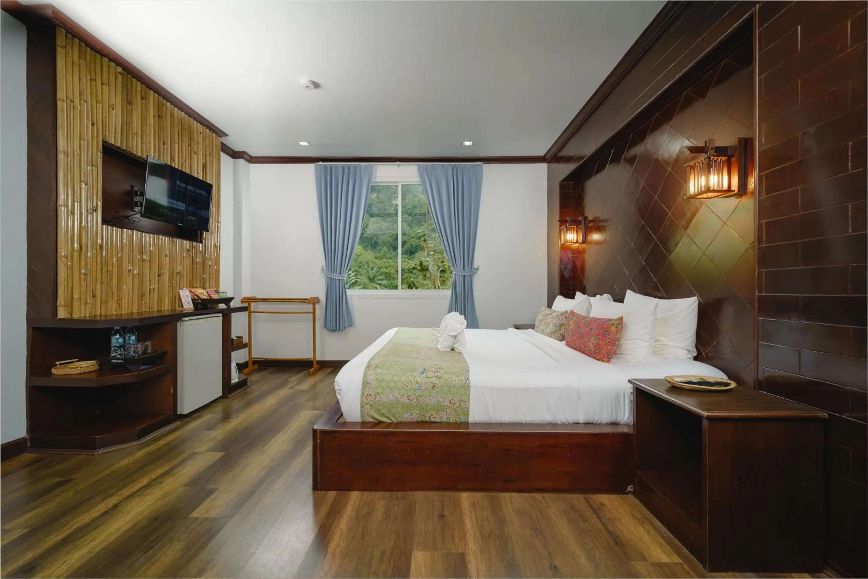 Superior Double- Free Beach Shuttle in Railay Phutawan Resort