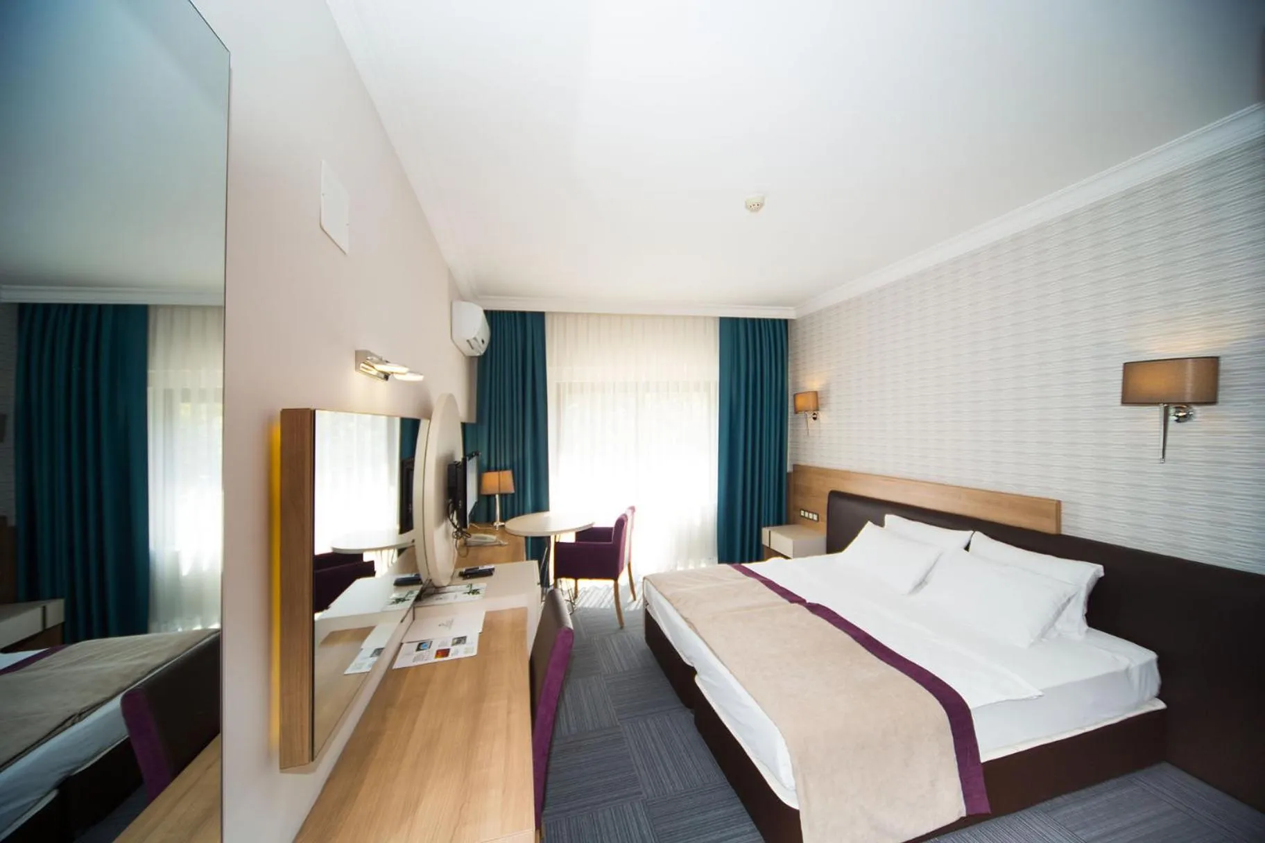 Standard Double Room with Pets Free in Spilos Hotel