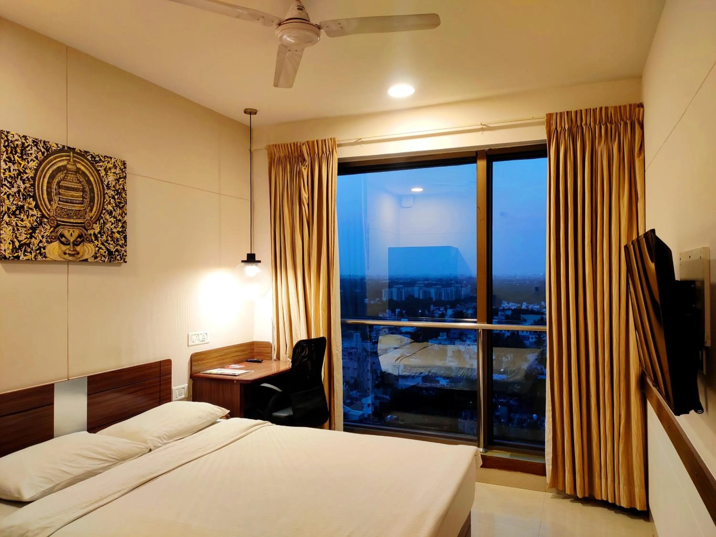 Superior Double Room - single occupancy in Ginger Chennai