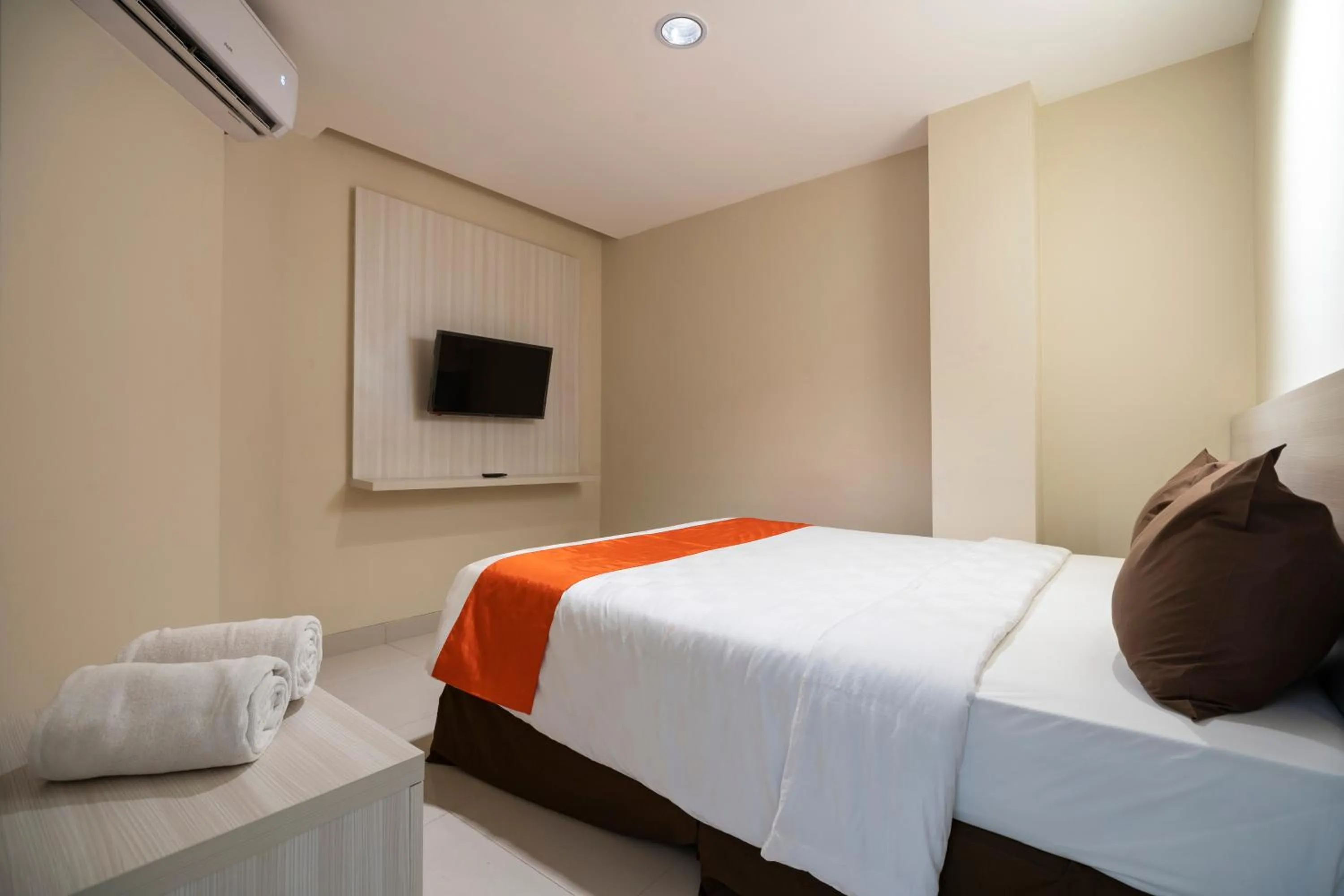 Two-Bedroom Suite in The Gloria Suites Grogol