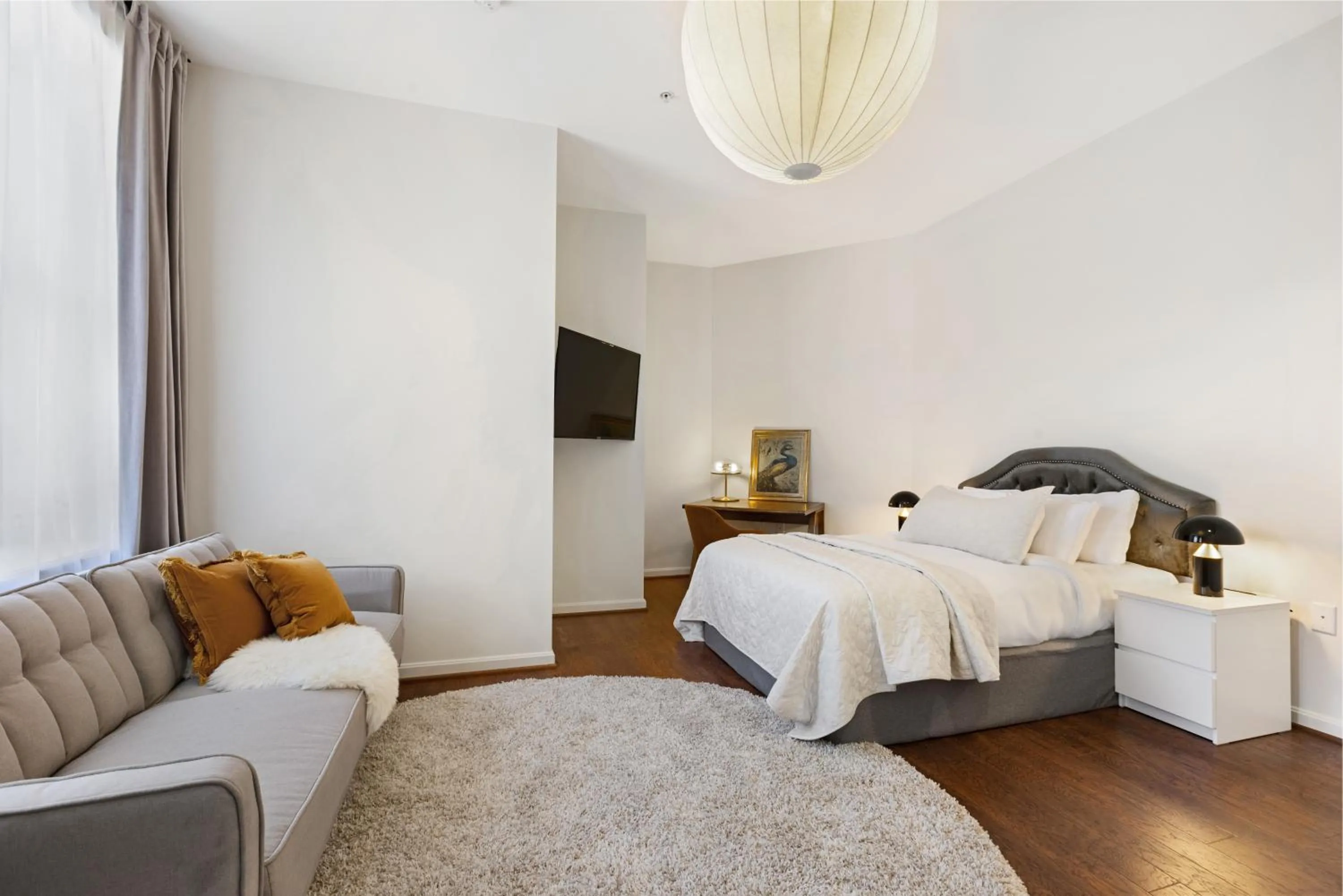 Deluxe Queen Room - Non-Smoking in Hotel Brexton, Trademark Collection by Wyndham