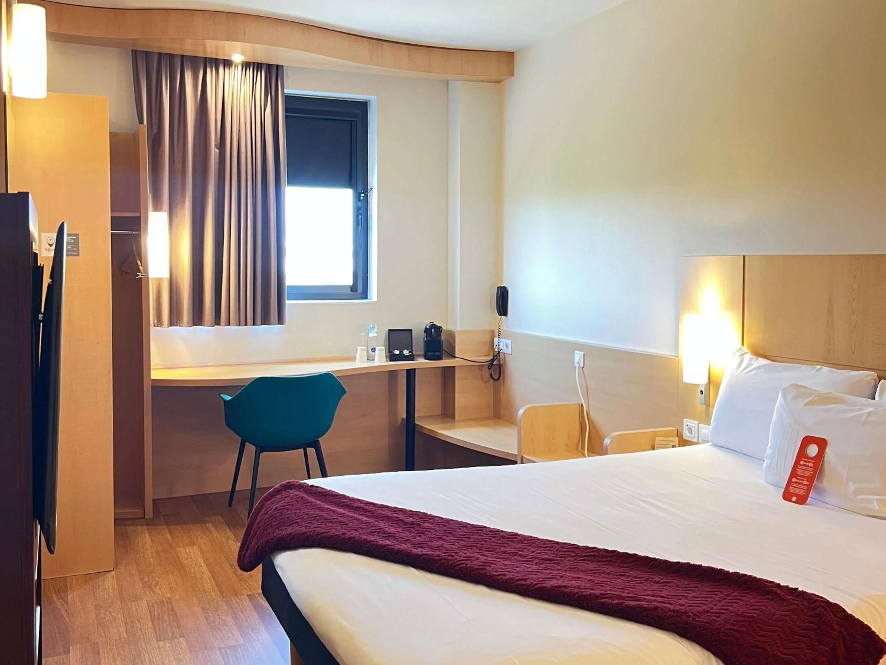 Comfort Double Room in Ibis Ripollet