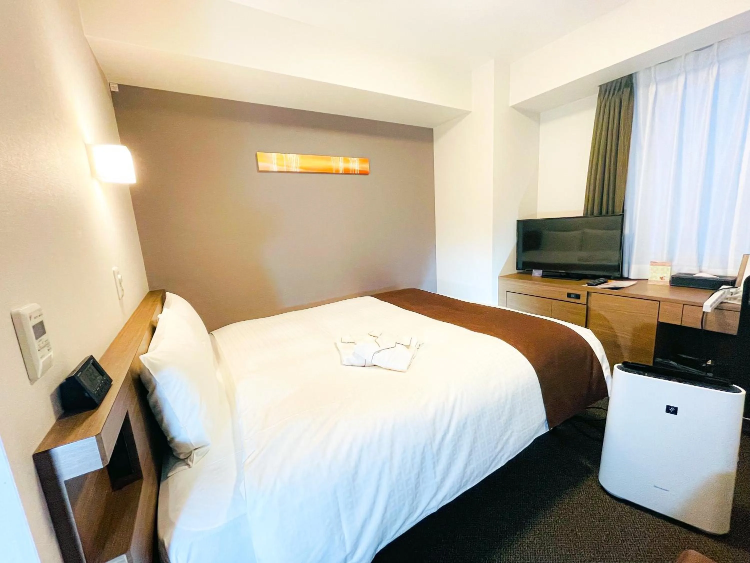 Standard Double Room - single occupancy - Non-Smoking in Smile Hotel Premium Sapporo Susukino