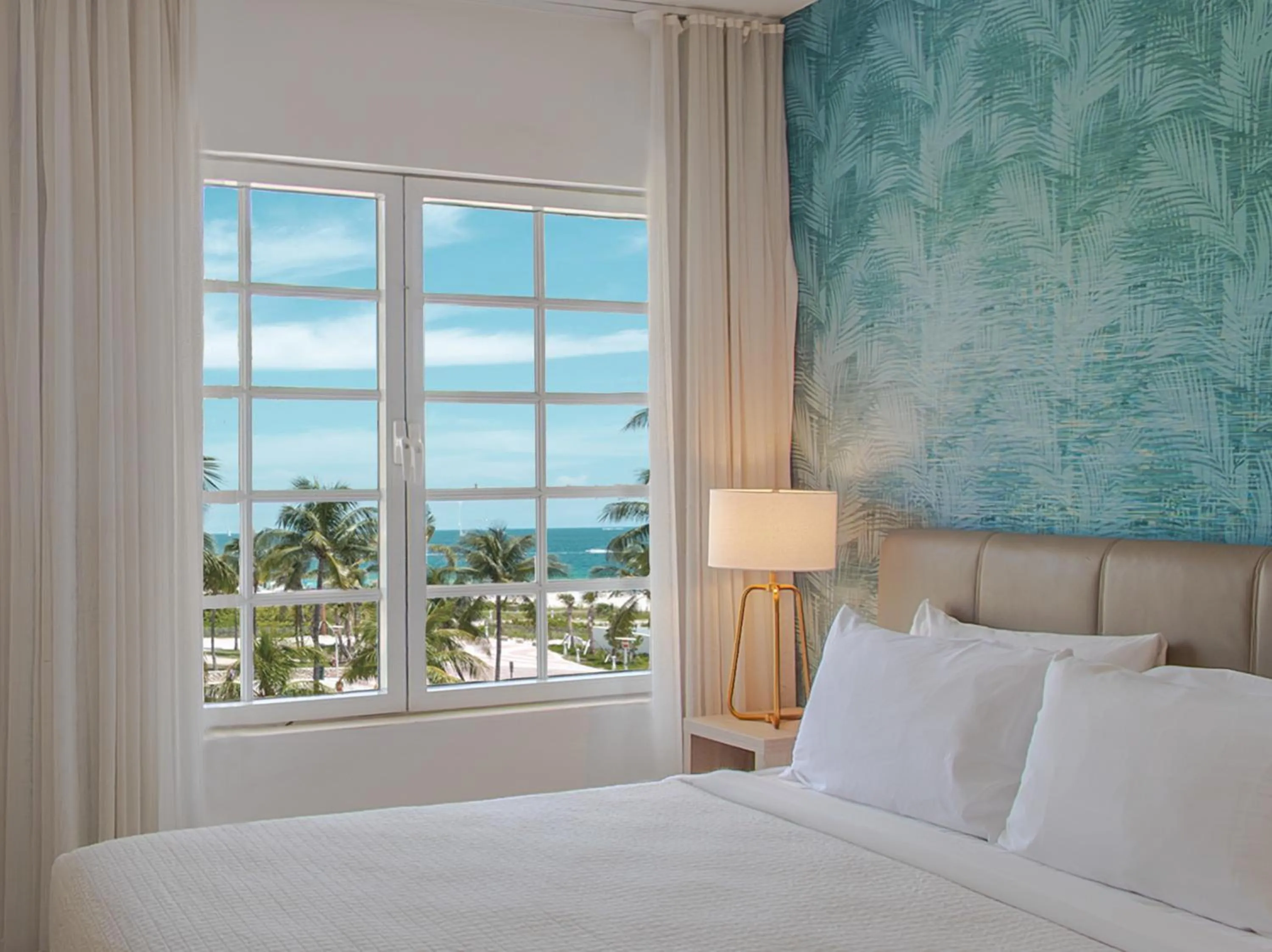 Ocean View One Bedroom in Bentley Hotel South Beach
