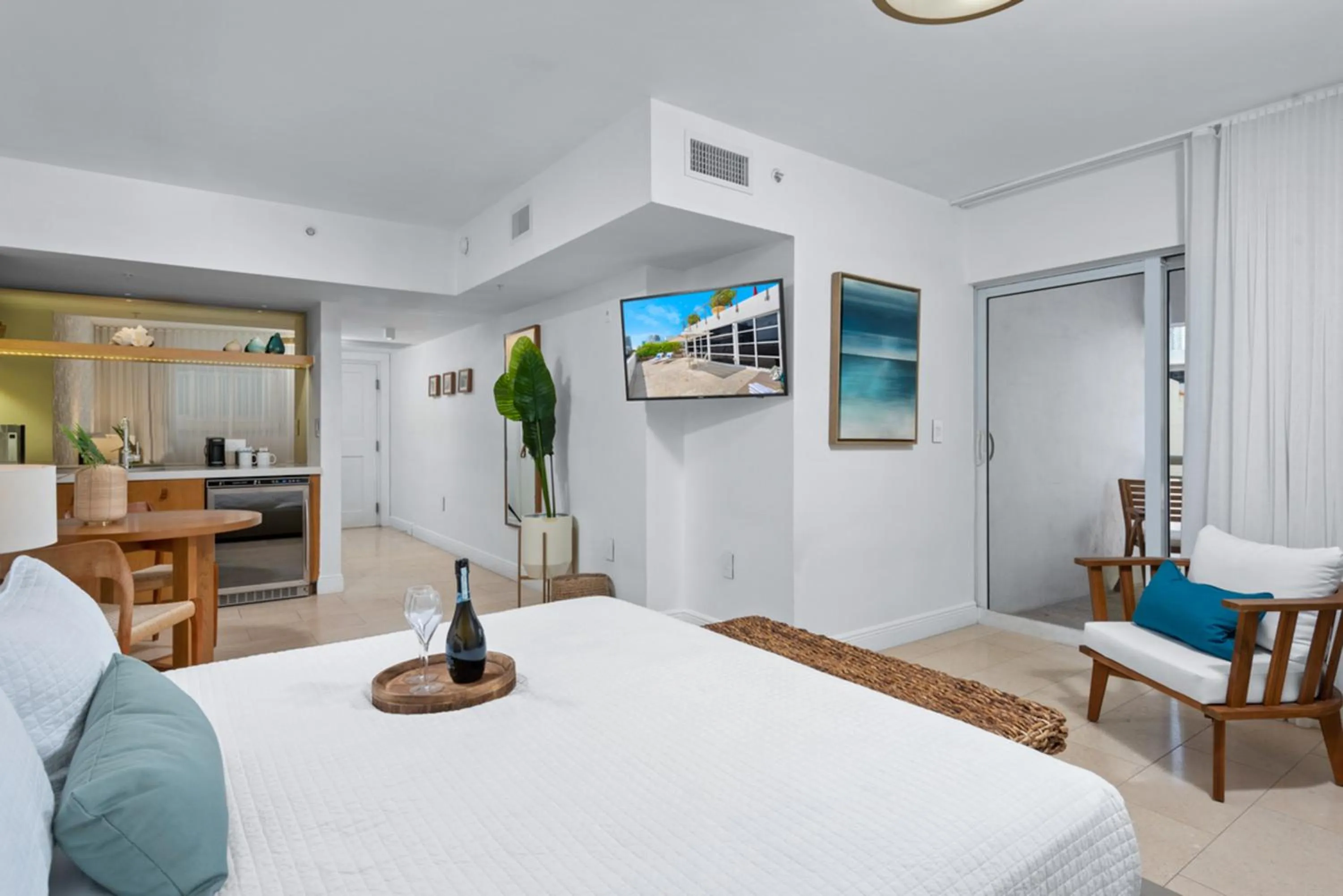 King Studio with Balcony in Bentley Hotel South Beach