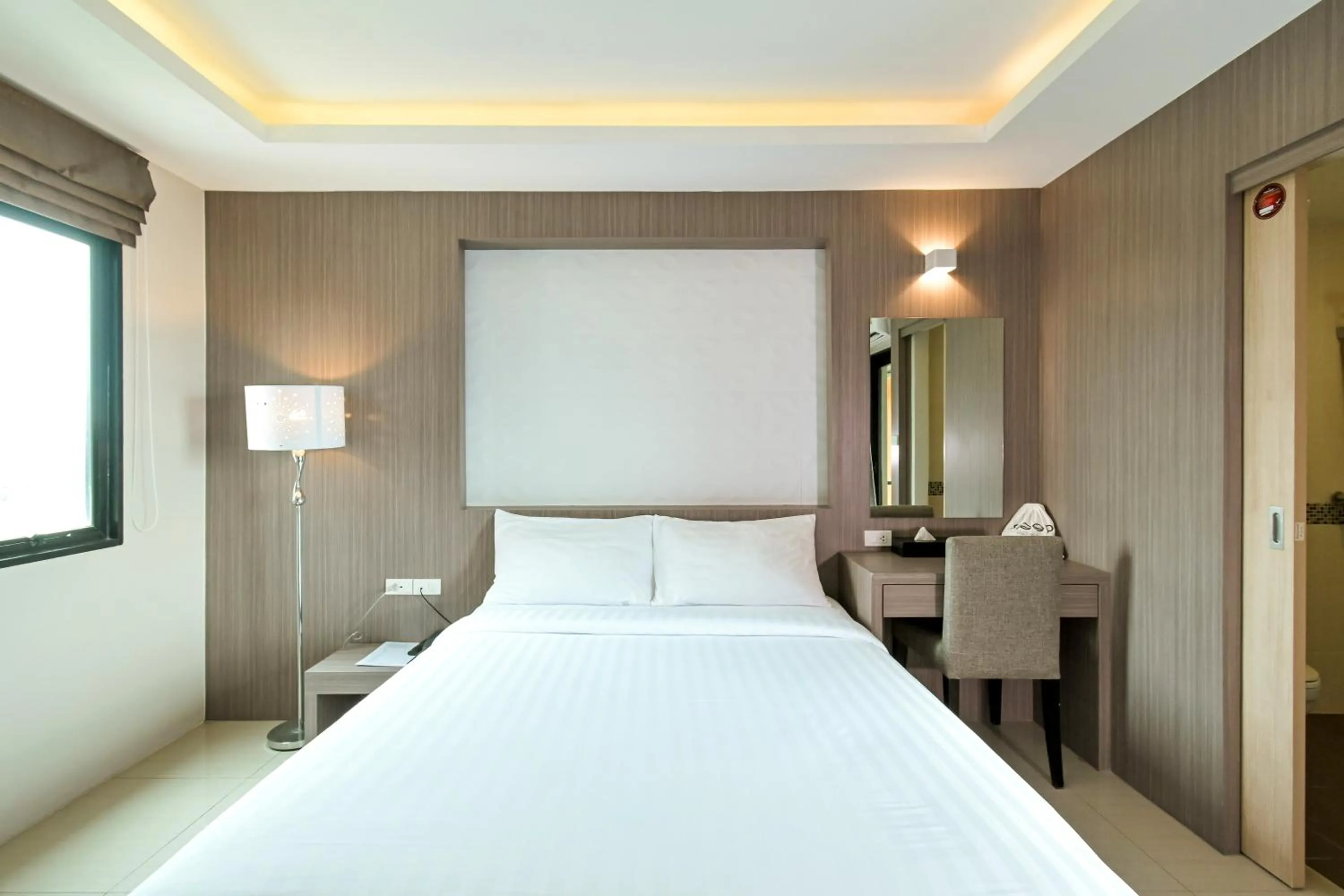 Deluxe Double Room in Sleep Hotel Bangkok