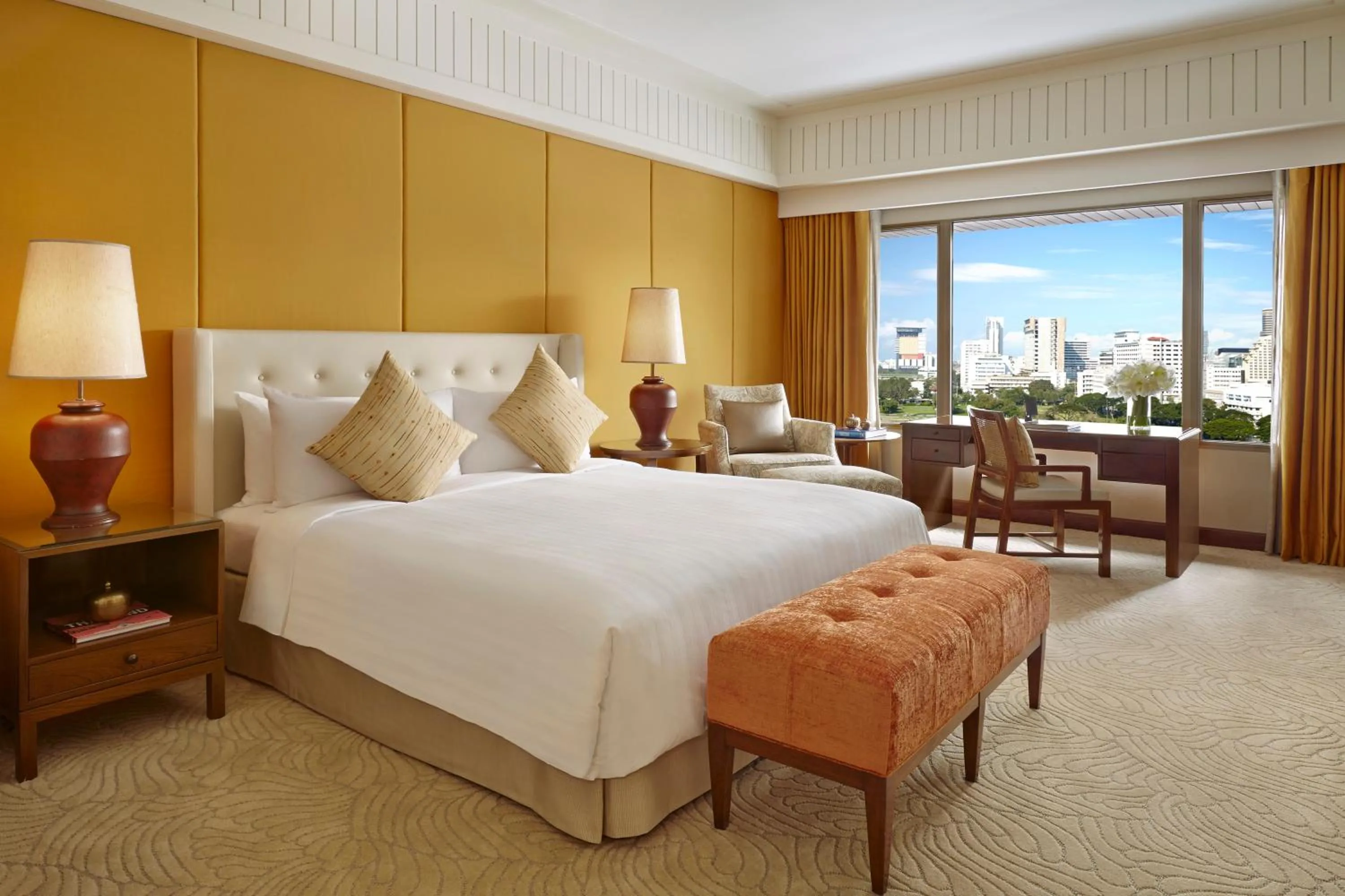Premier Room in Anantara Siam Bangkok Hotel