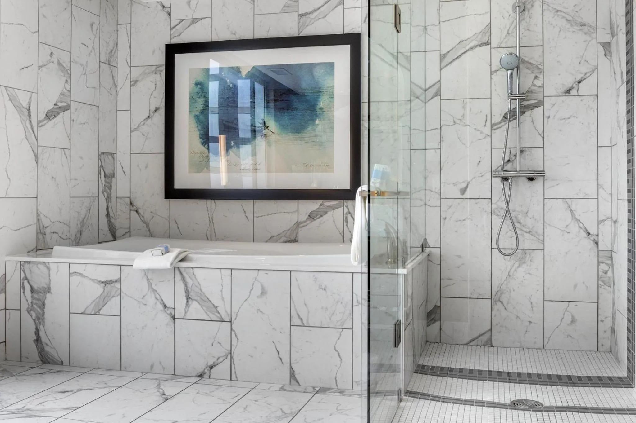 Two Bedroom Deluxe Corner Suite in Omni Louisville Hotel