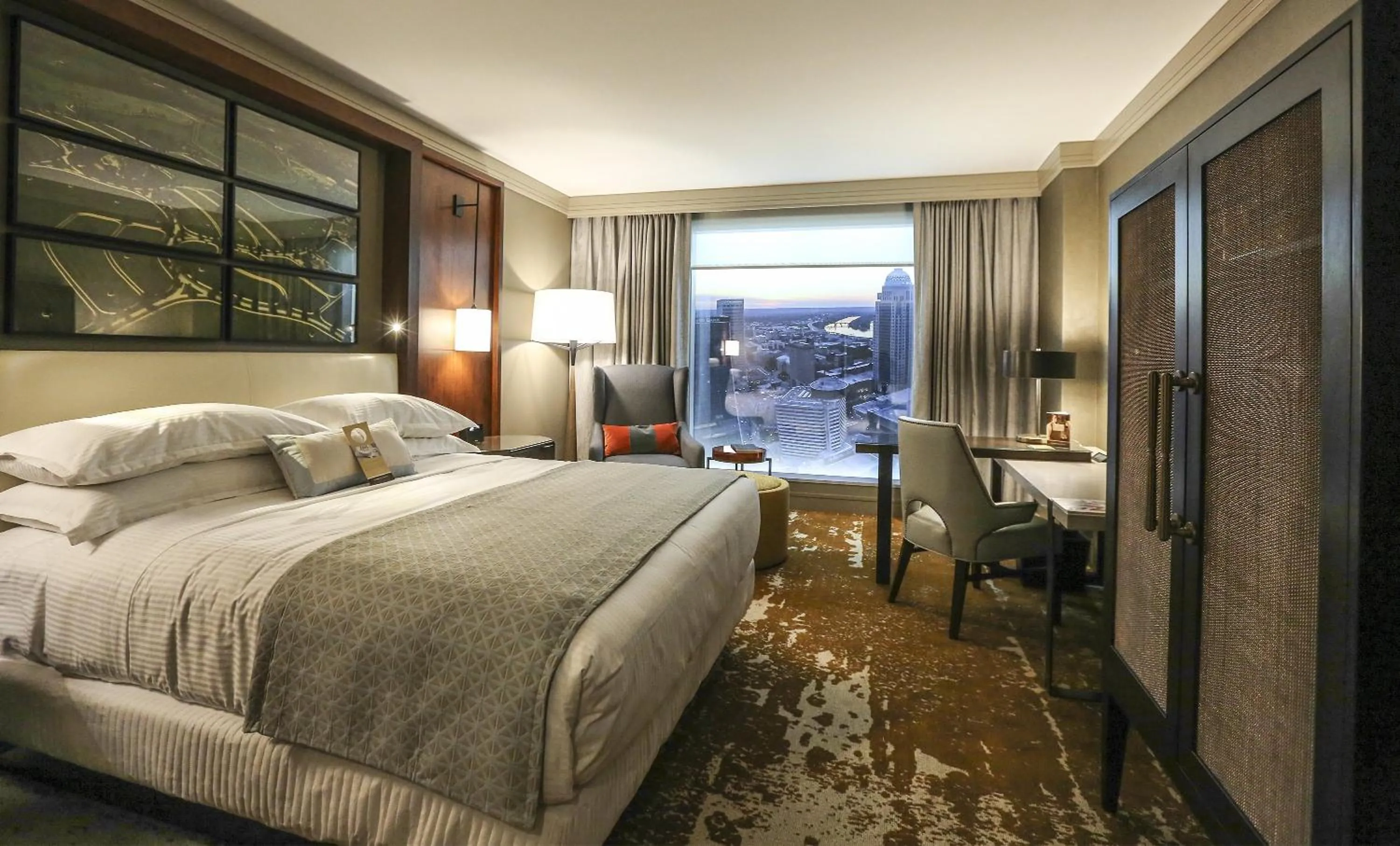 Two Bedroom Deluxe Suite in Omni Louisville Hotel