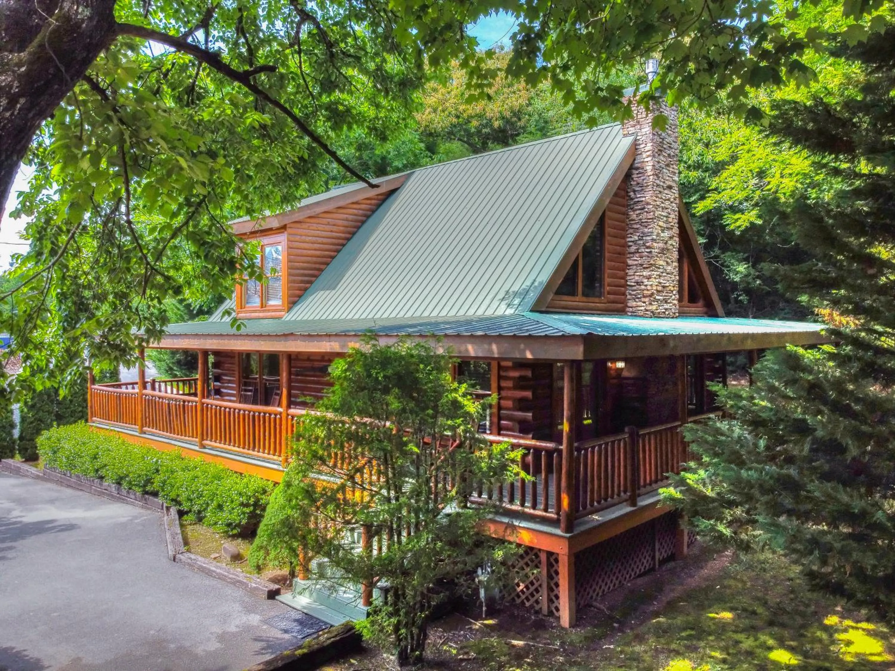 2 Bedroom Cabin in RiverStone Condo Resort & Spa