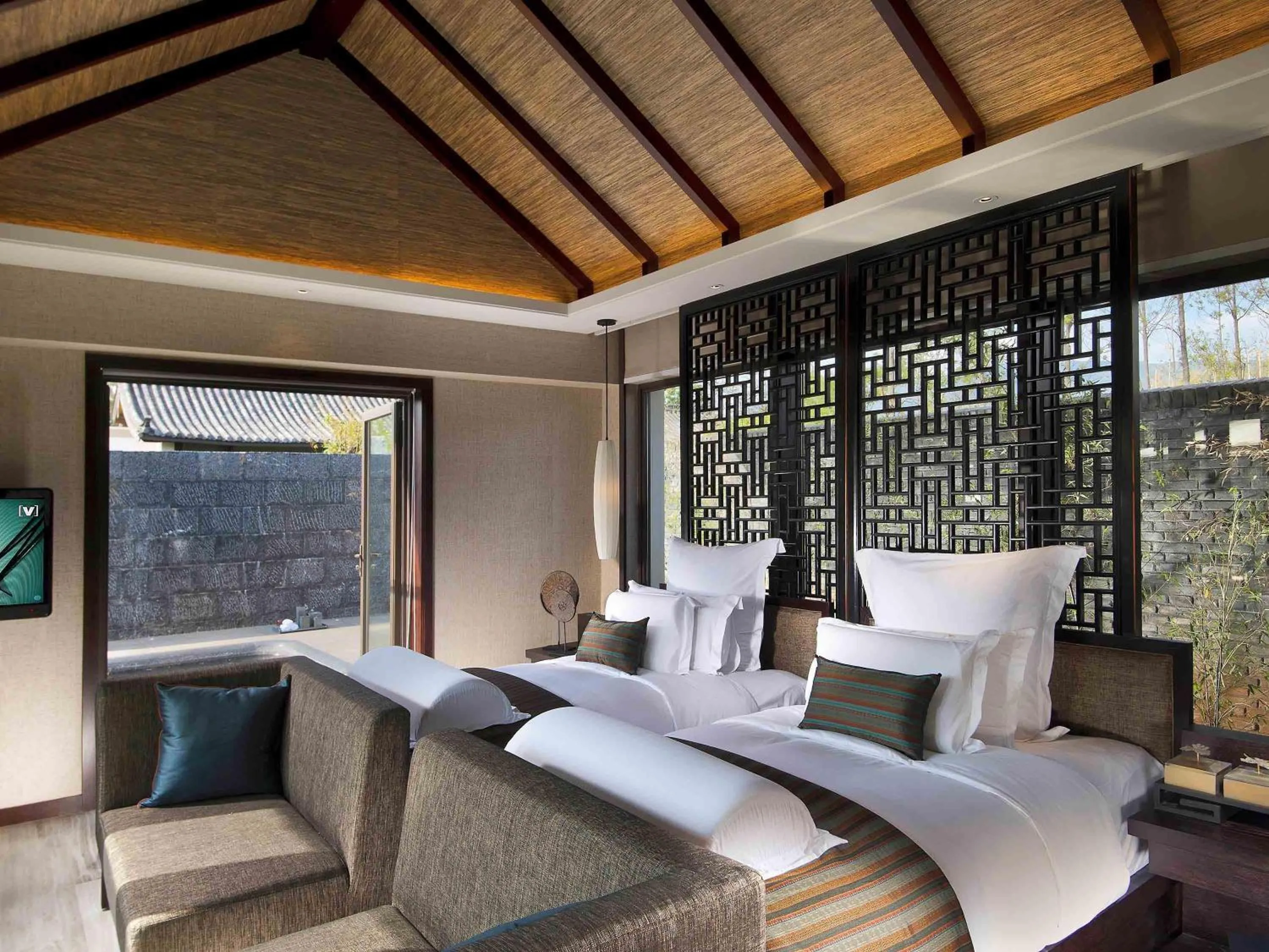 Two-Bedroom Superior Villa in Pullman Lijiang Resort & Spa