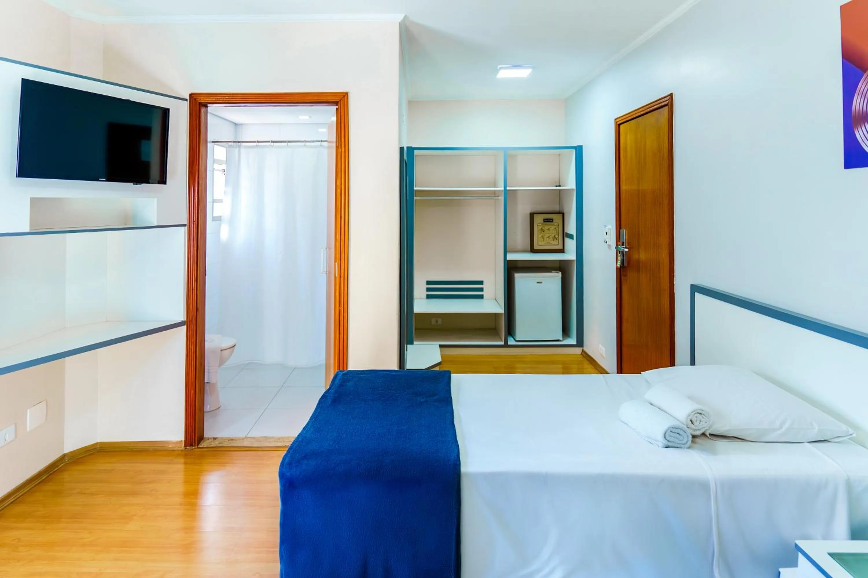 Studio - Disability Access in Carillon Plaza Hotel