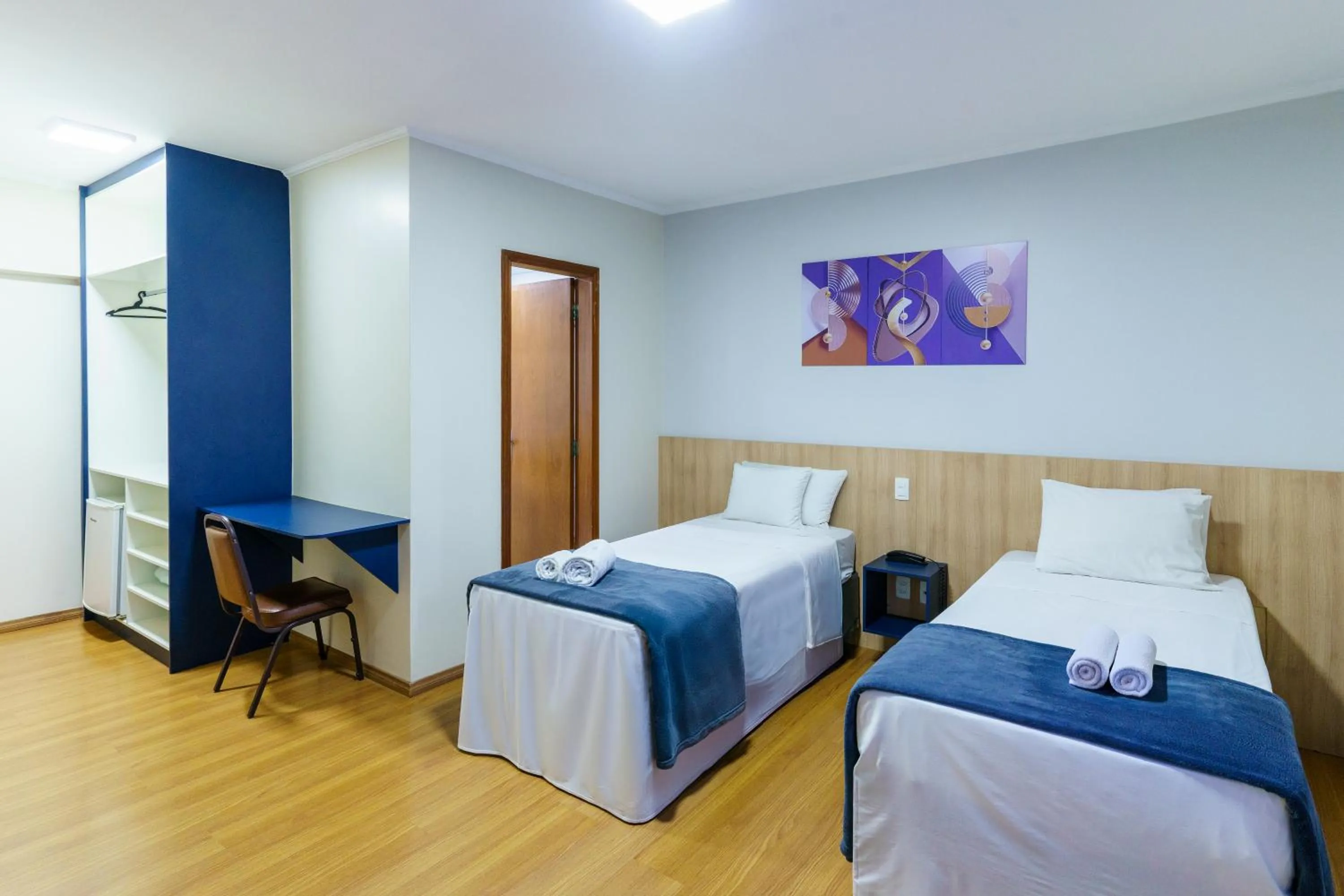 Superior Suite in Carillon Plaza Hotel