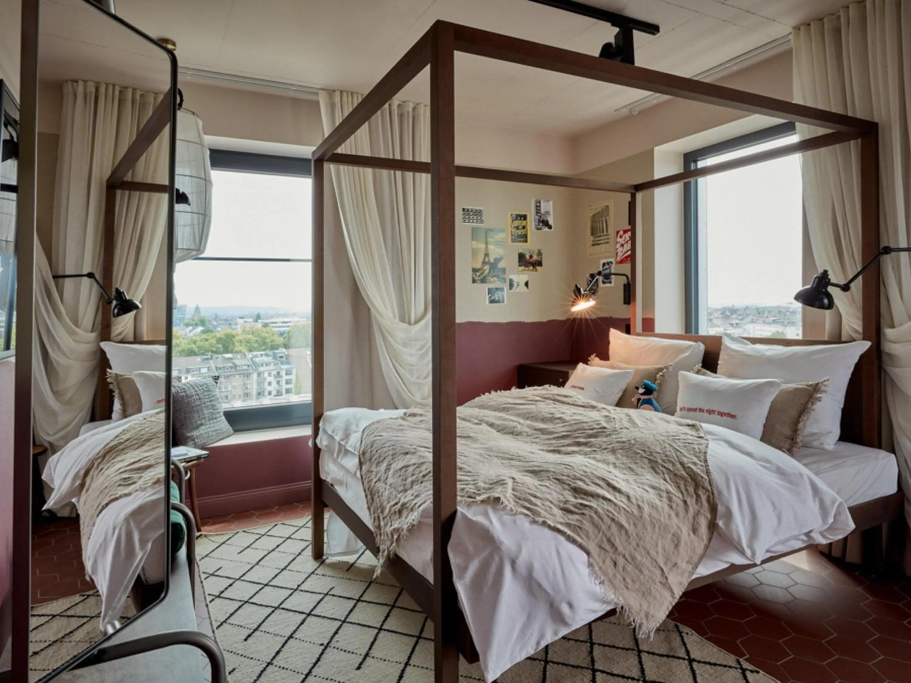 Medium Sky in 25hours Hotel Das Tour