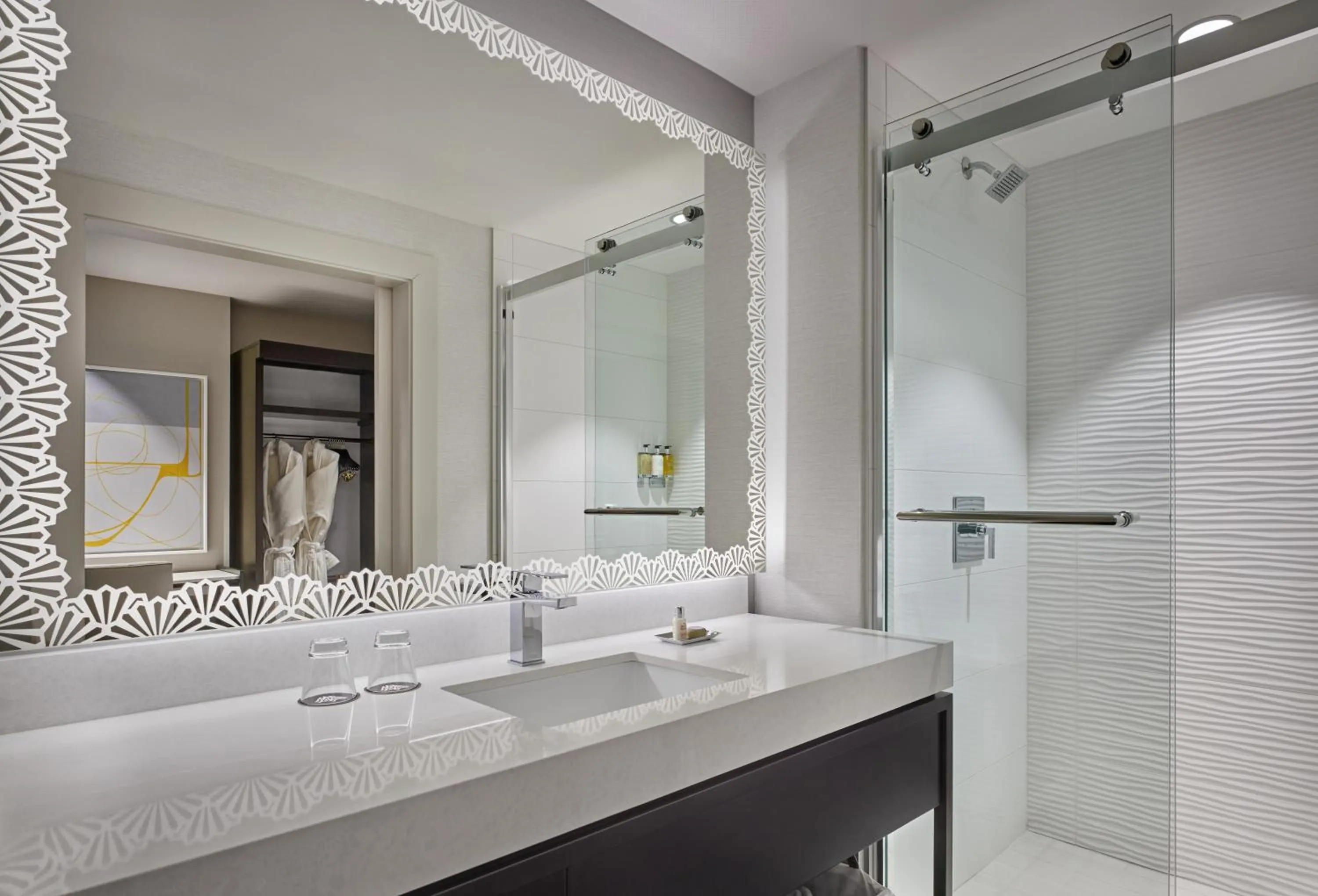 Guest room, 1 King, Corner room in The Hotel at Avalon, Autograph Collection