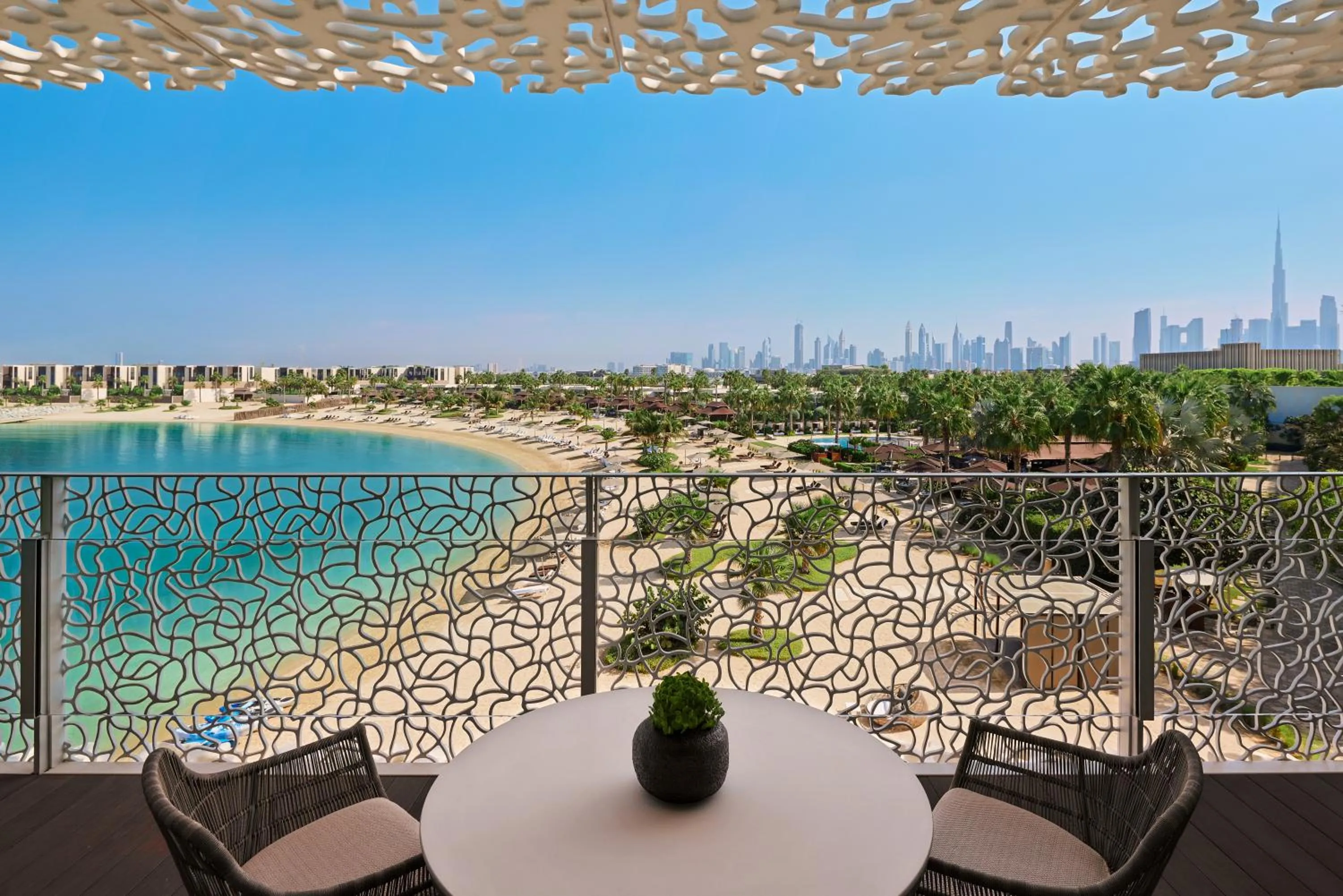 Deluxe King Guest Room with Beach View with Balcony  in Bvlgari Resort Dubai