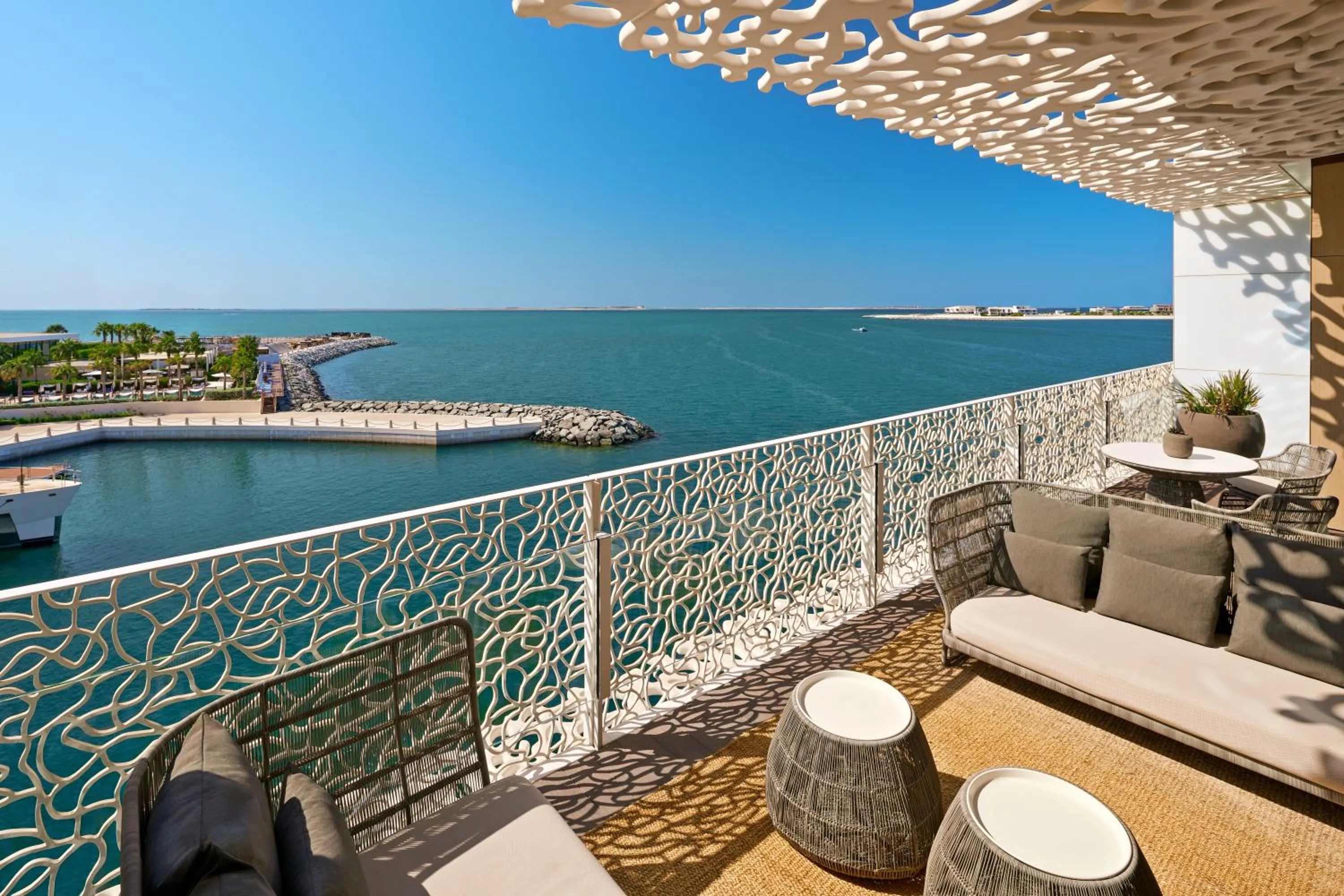 Premium King Room with Balcony in Bvlgari Resort Dubai