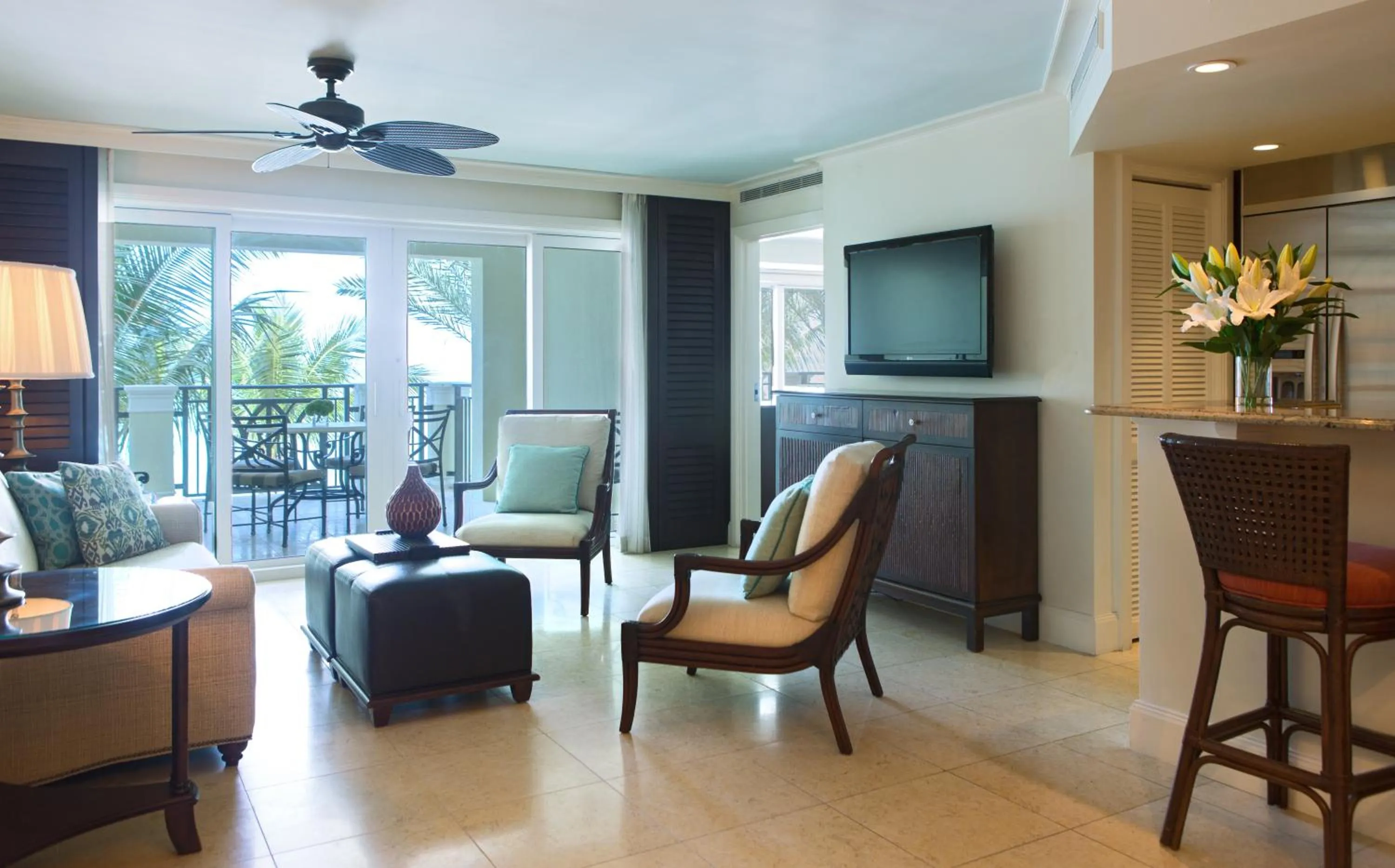 One-Bedroom King Suite - Partial Ocean view in Kimpton Vero Beach Hotel & Spa by IHG