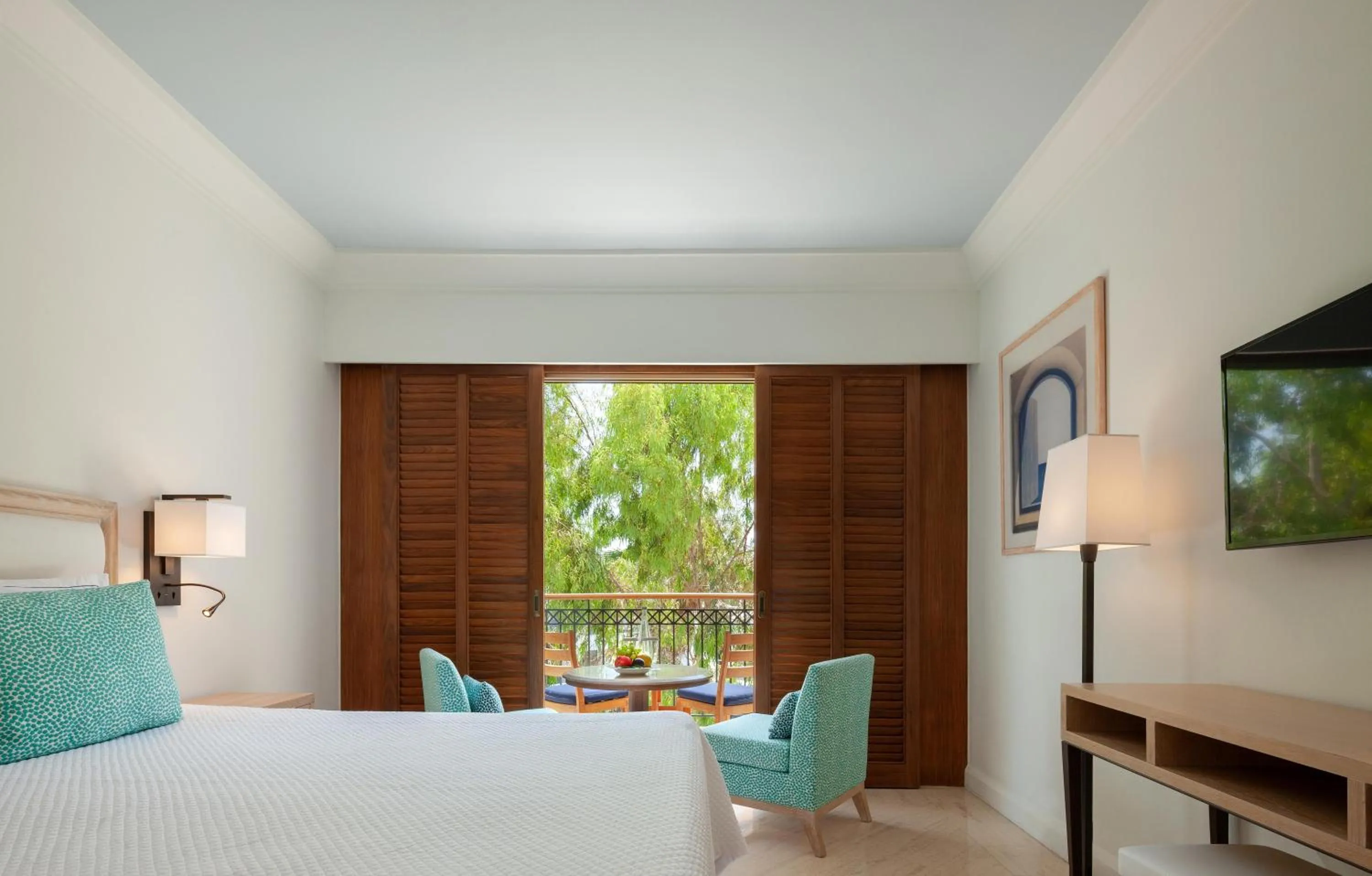 Inland View Room in Annabelle