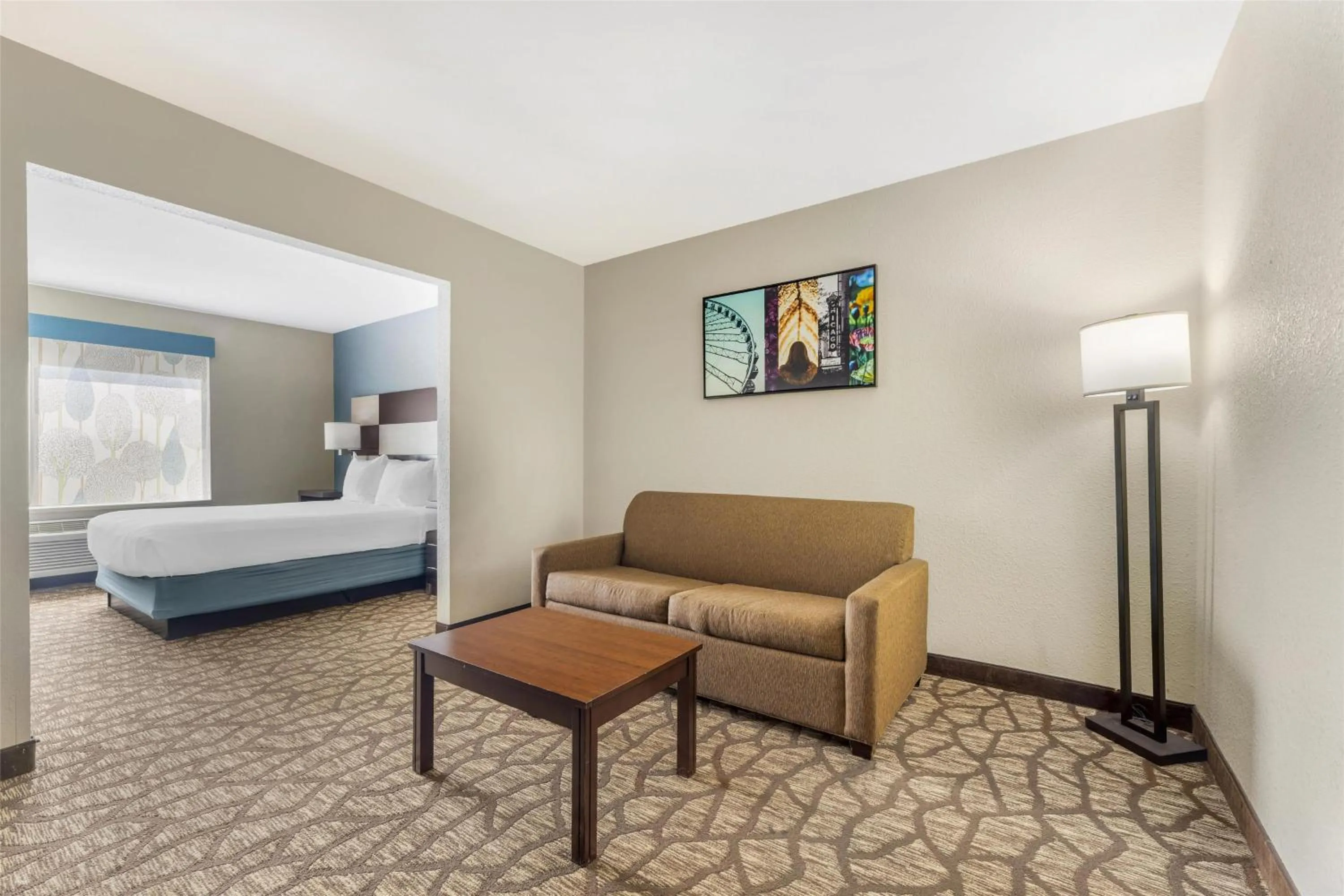 Queen Suite with Sofa Bed - Non-Smoking in Best Western Joliet Inn & Suites