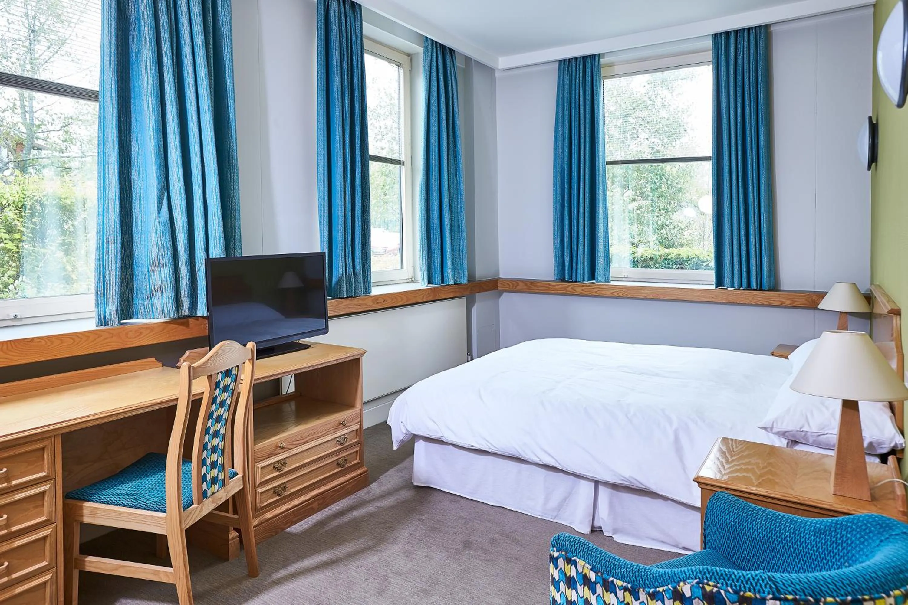 Superior Double Room - single occupancy in Kents Hill Park Training & Conference Centre