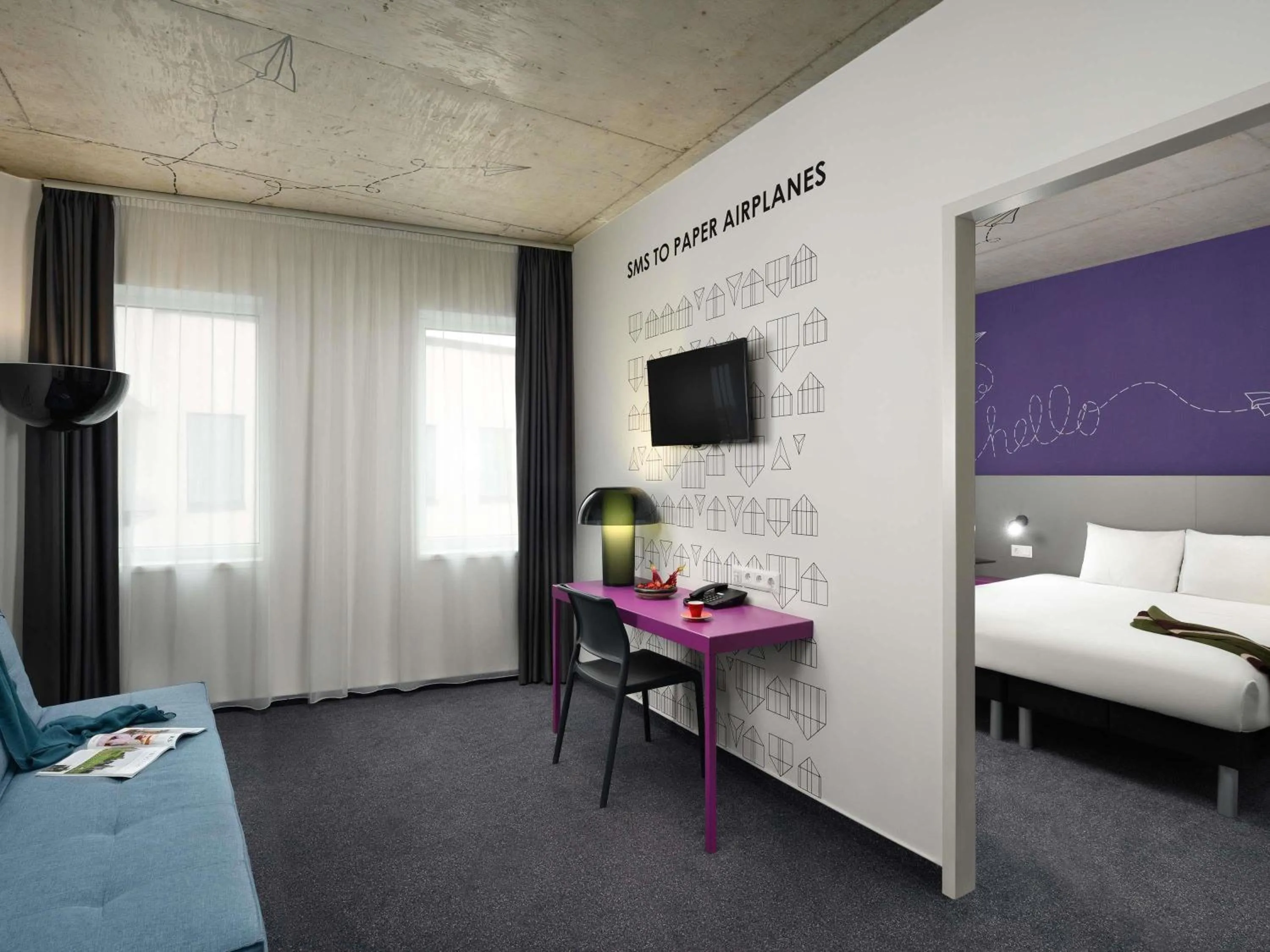 Standard Twin Room in ibis Styles Budapest Airport